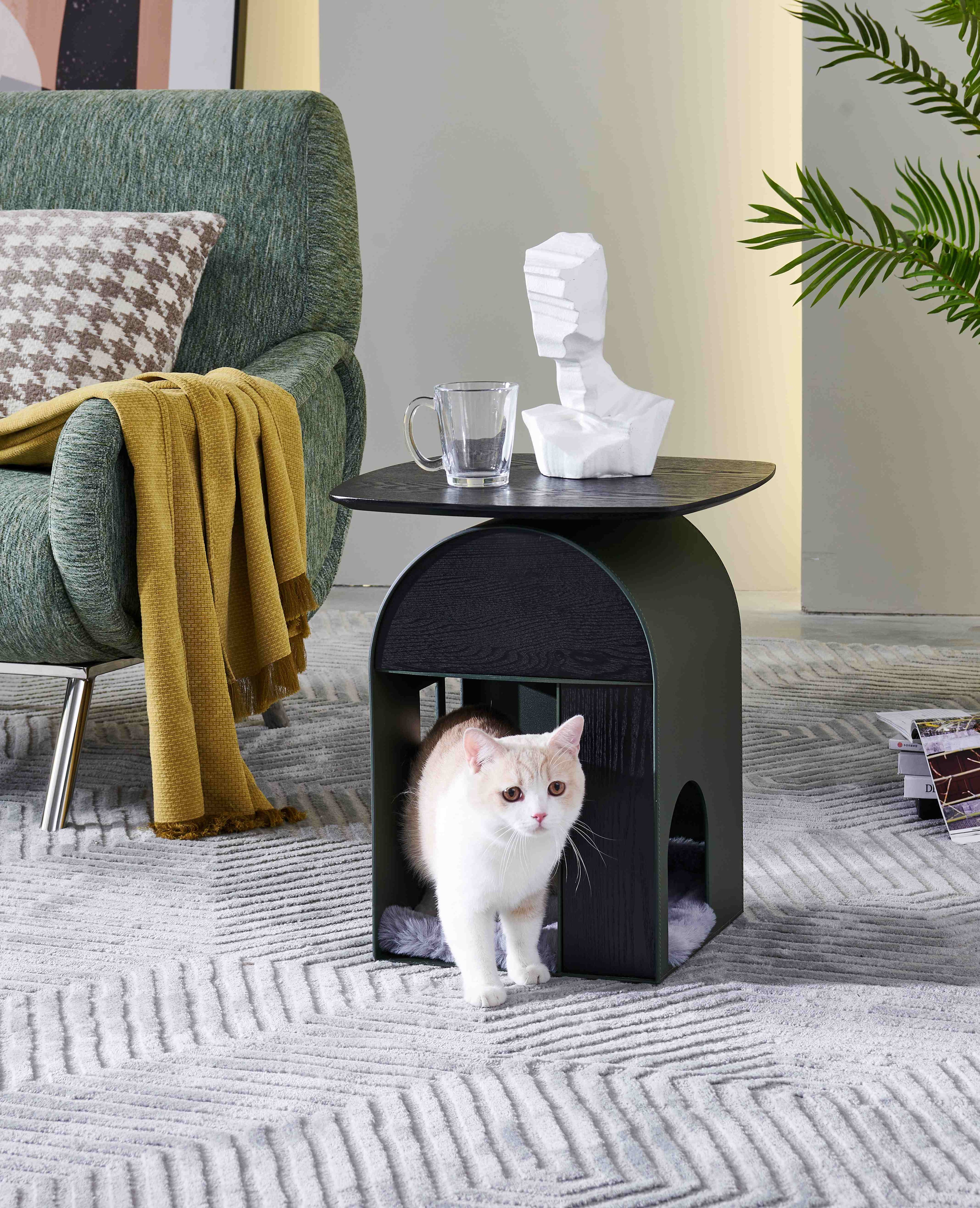 Dormeus End Table Pet Bed