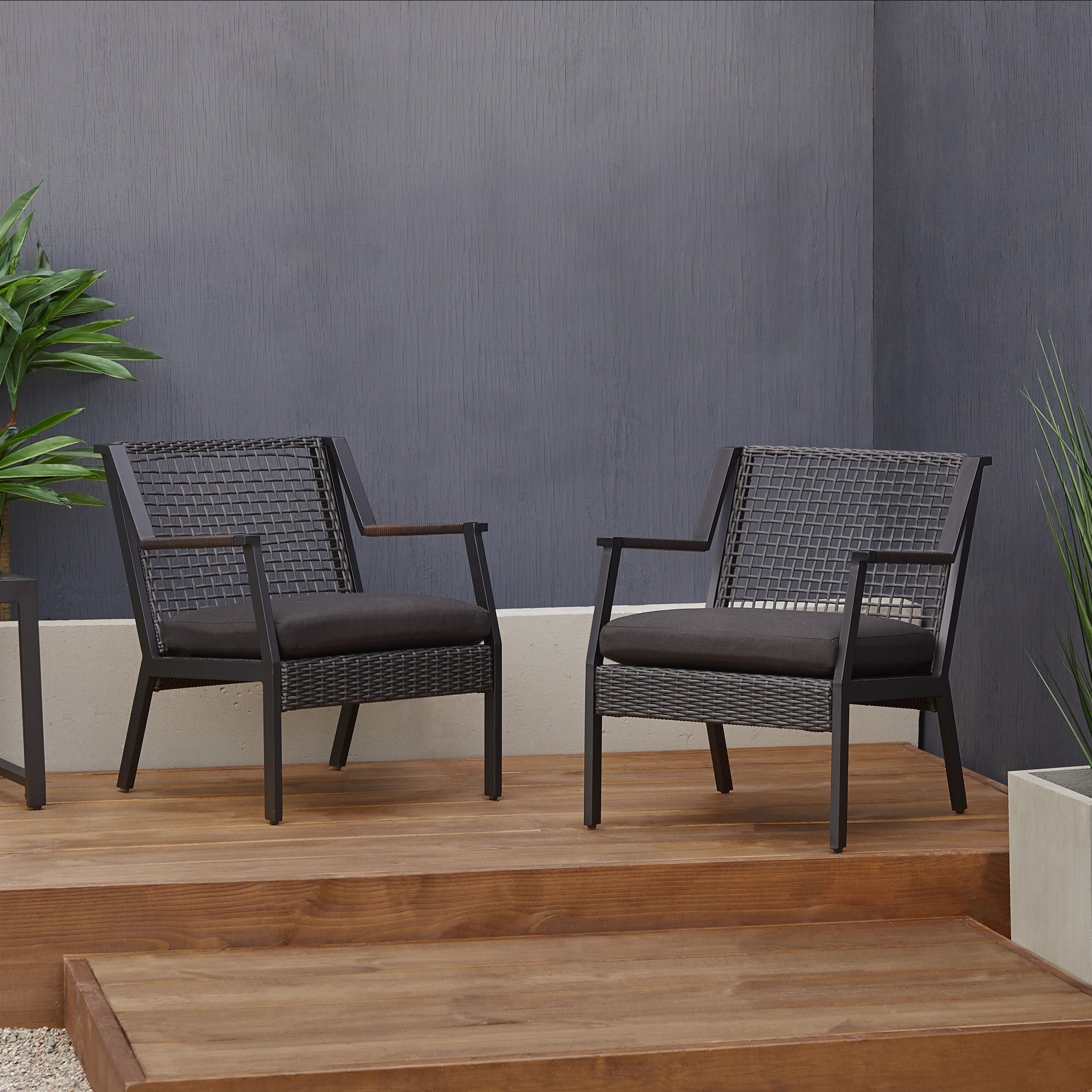 Lot de deux chaises Calvin 25.25 noires de Real Flame