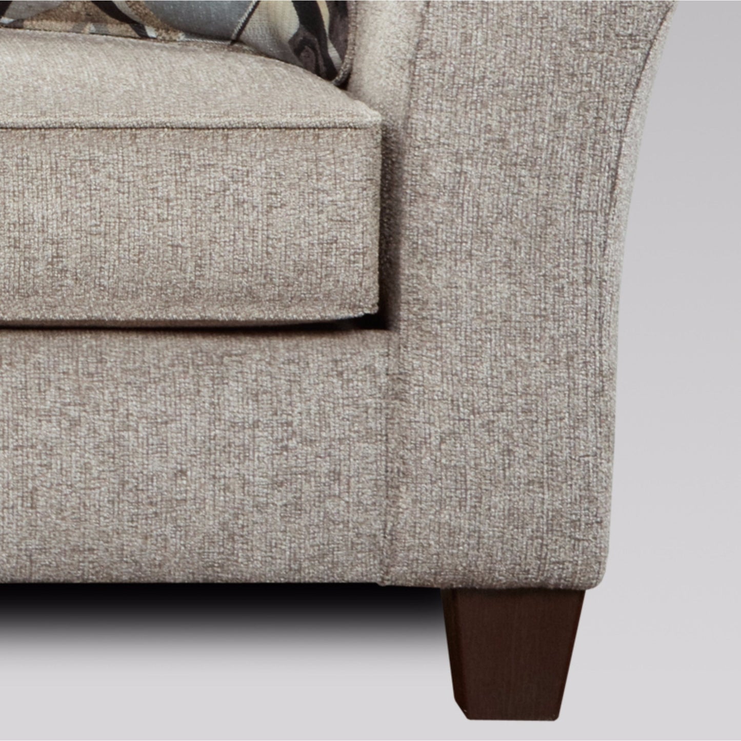 Canapé à dossier coussiné en tissu Camero de Roundhill Furniture