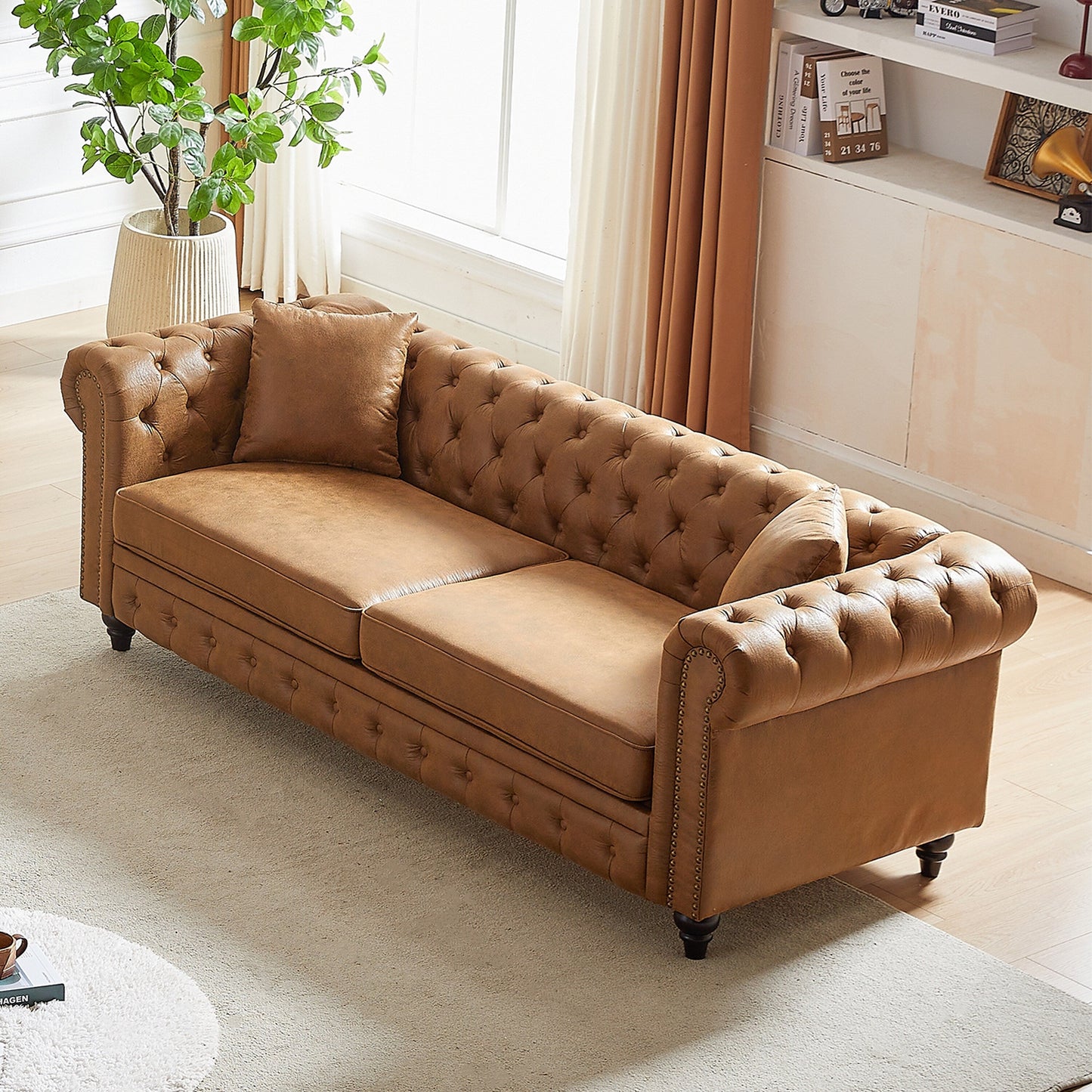 Canapé 3 places Chesterfield 85.5 en tissu technique avec coussins