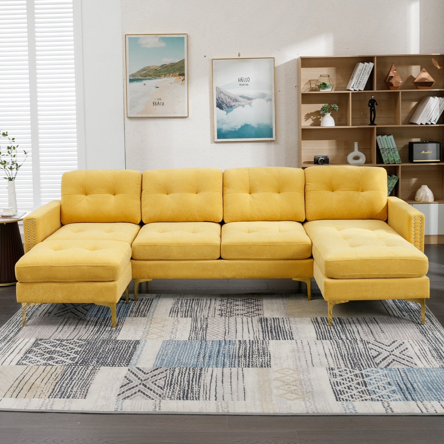 Canapé sectionnel convertible en velours en forme de L avec pouf amovible et pieds en métal doré pour le salon