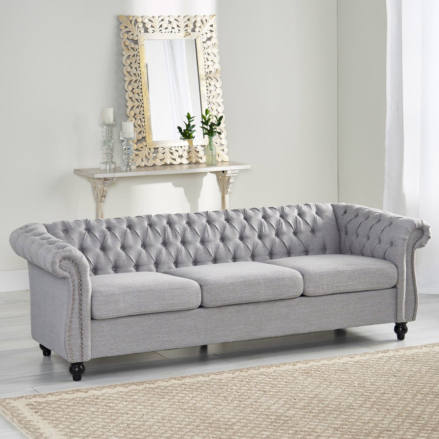 Canapé Chesterfield 3 places gris 84,75 po capitonné avec têtes de clous et pieds
