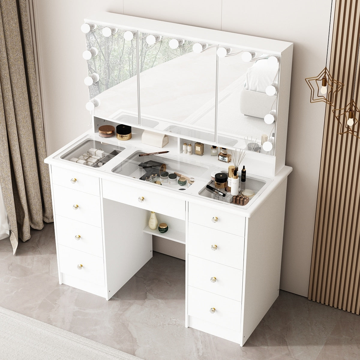 Coiffeuse avec miroir à trois volets et éclairage certifié, plateau en verre