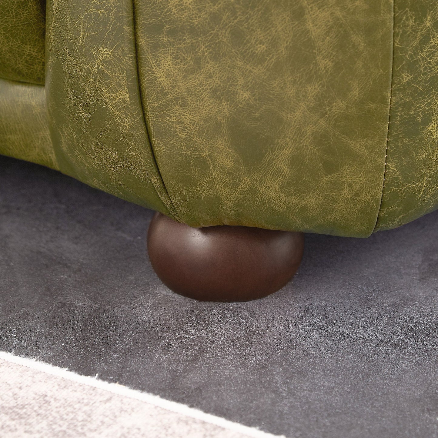 Canapé en cuir italien de luxe Mayla, style Mid-Century Modern