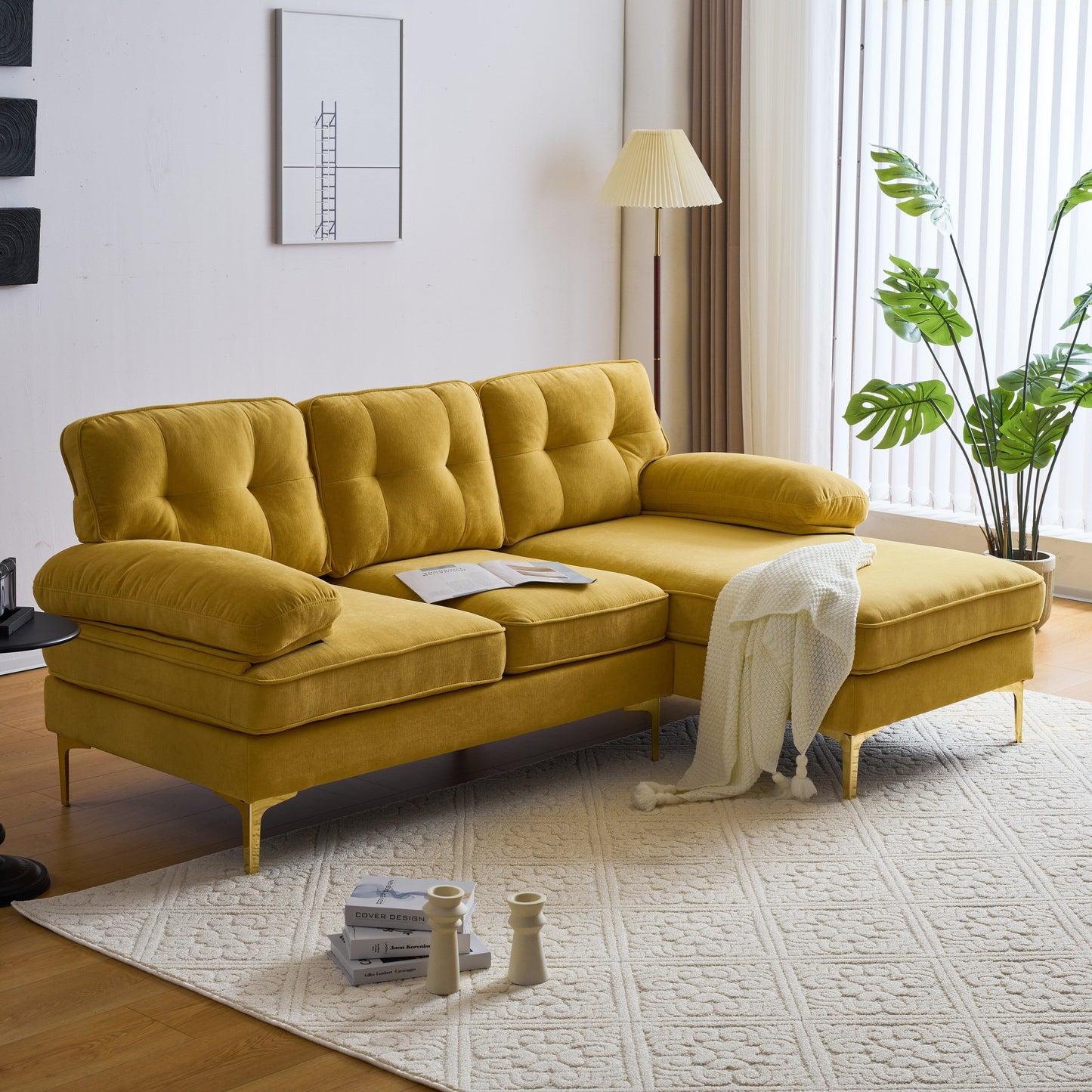 Canapé sectionnel moderne en velours en forme de L avec pieds en métal et dossier large pour salon et chambre à coucher