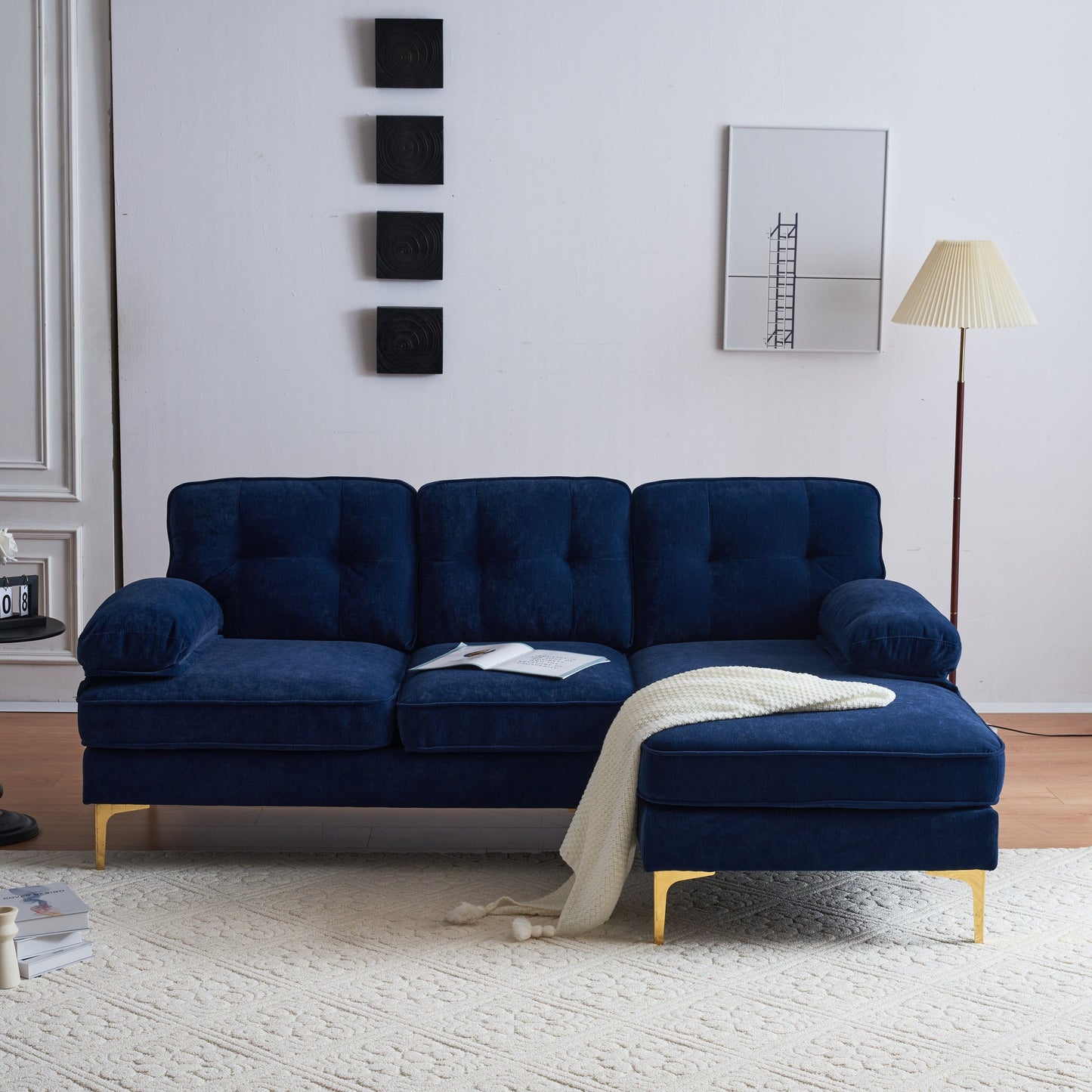 Canapé sectionnel moderne en velours en forme de L avec pieds en métal et dossier large pour salon et chambre à coucher