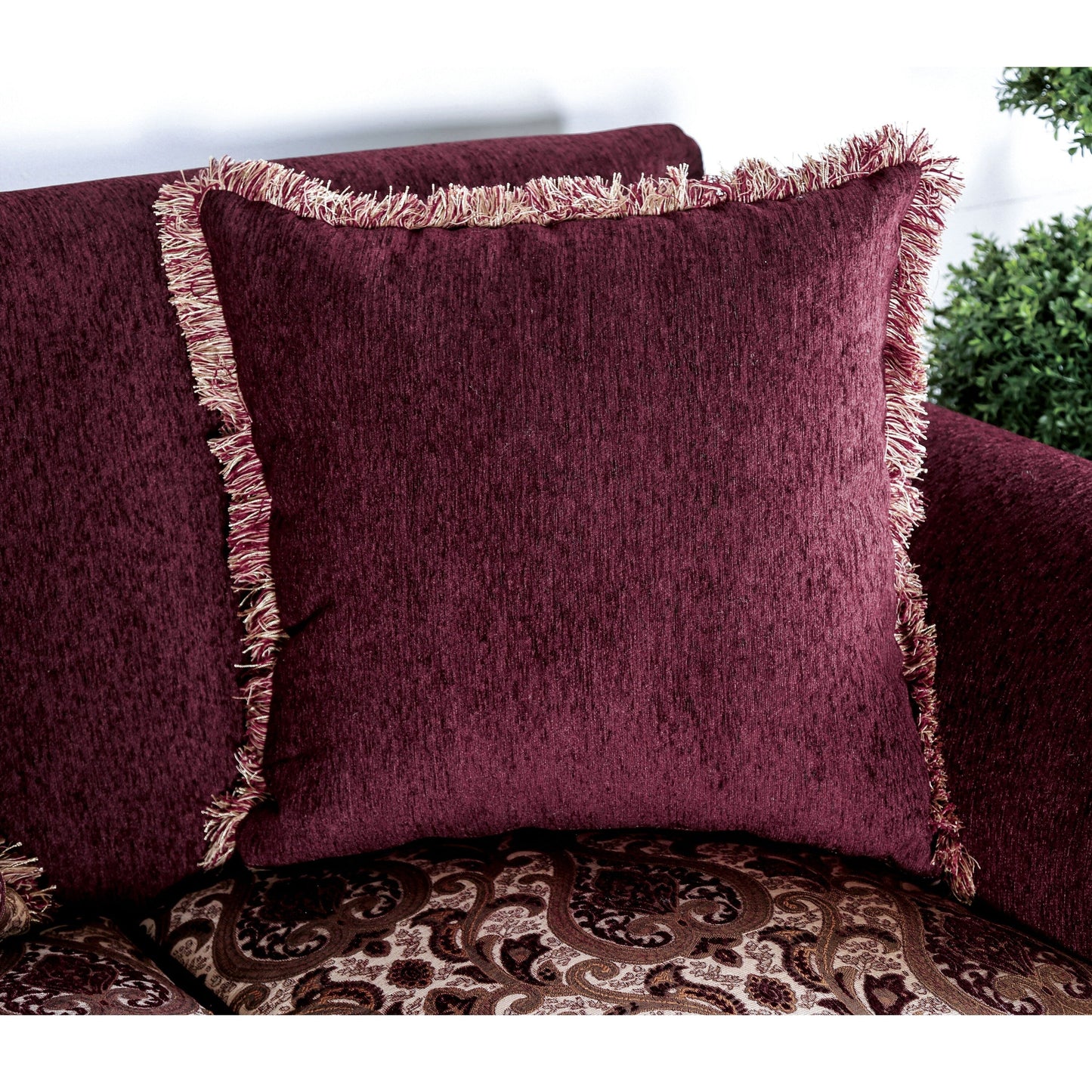 Canapé traditionnel Fova en tissu avec accoudoirs roulés par Furniture of America