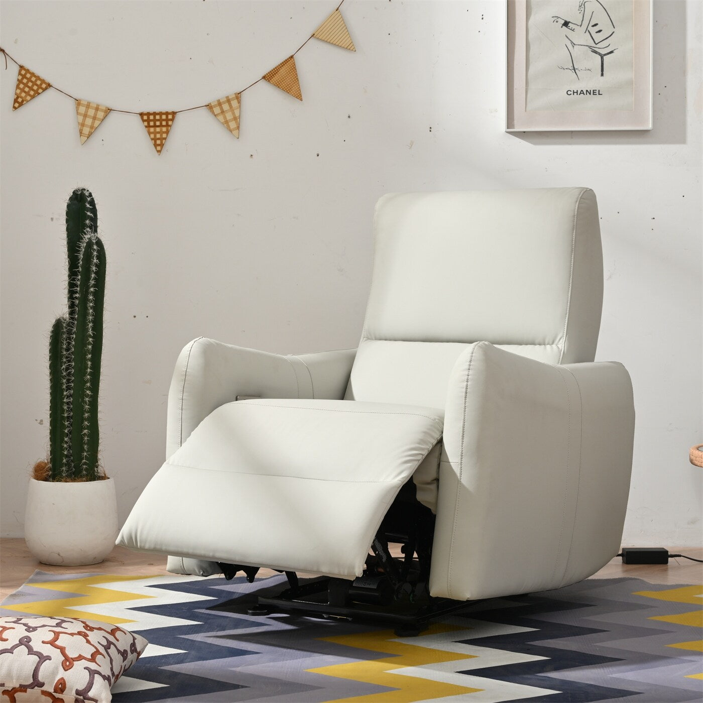 Fauteuil inclinable électrique en cuir PU avec port USB-C et capacité de charge de 150 kg