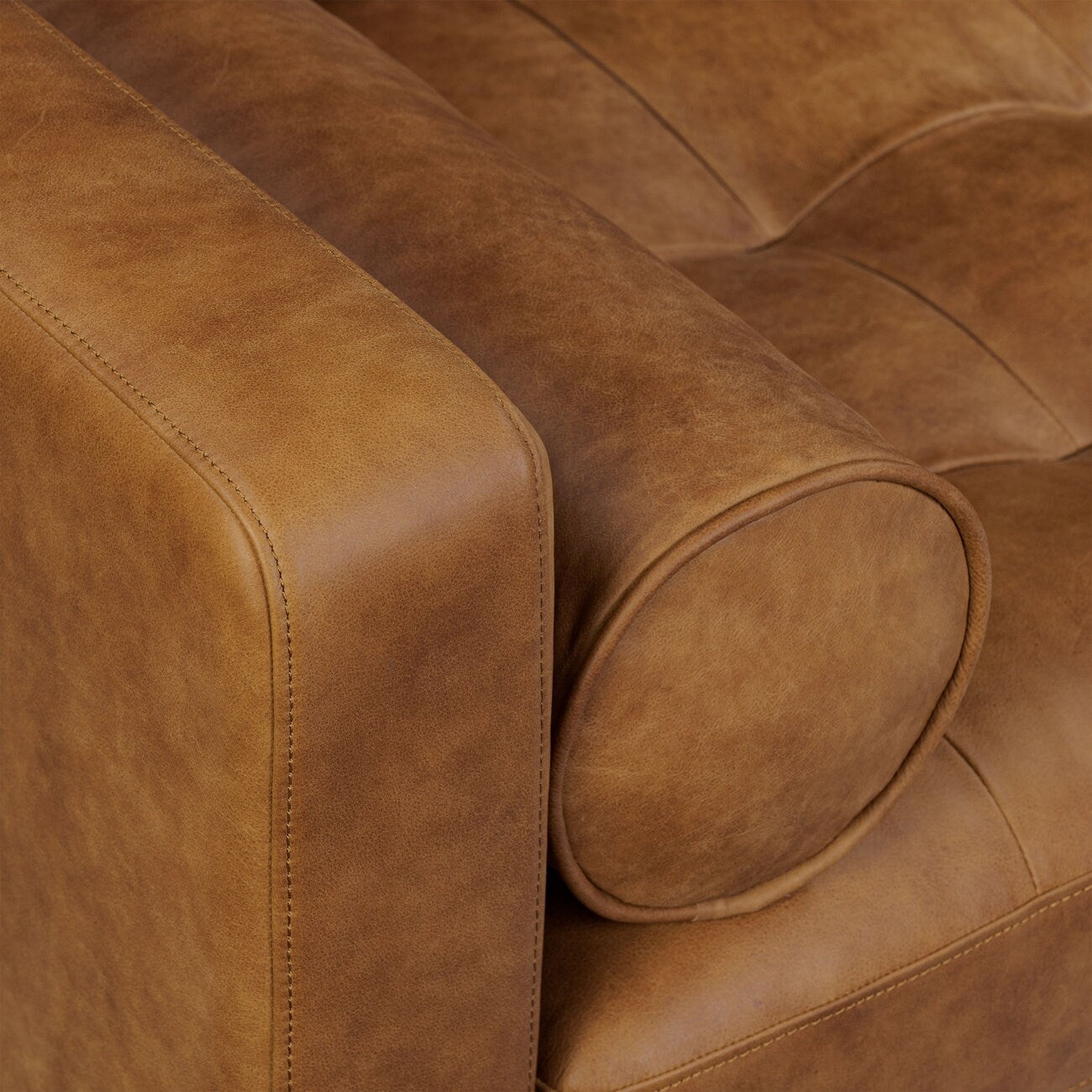 Canapé en cuir véritable pleine fleur Poly & Bark York 89