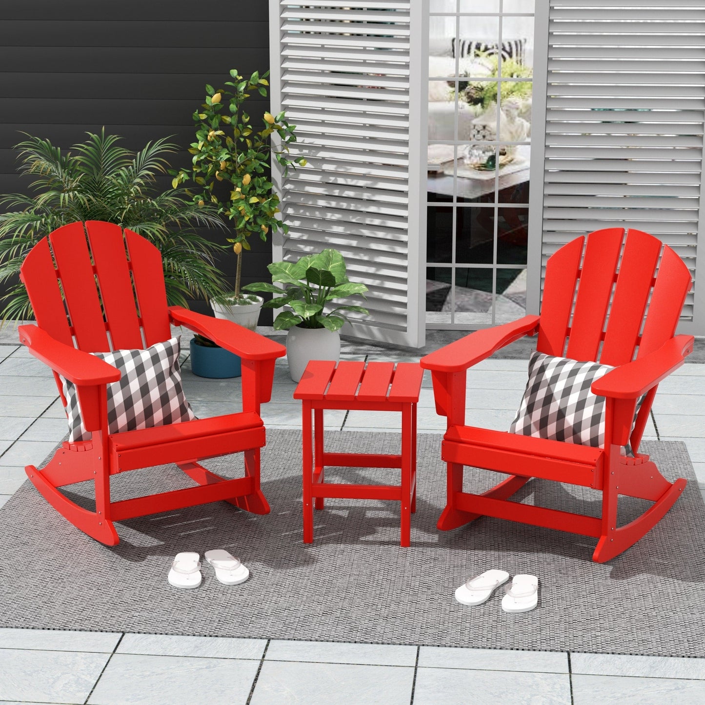 Chaises à bascule d'extérieur Polytrends Laguna en PEHD toutes saisons avec table d'appoint (ensemble de 3 pièces)