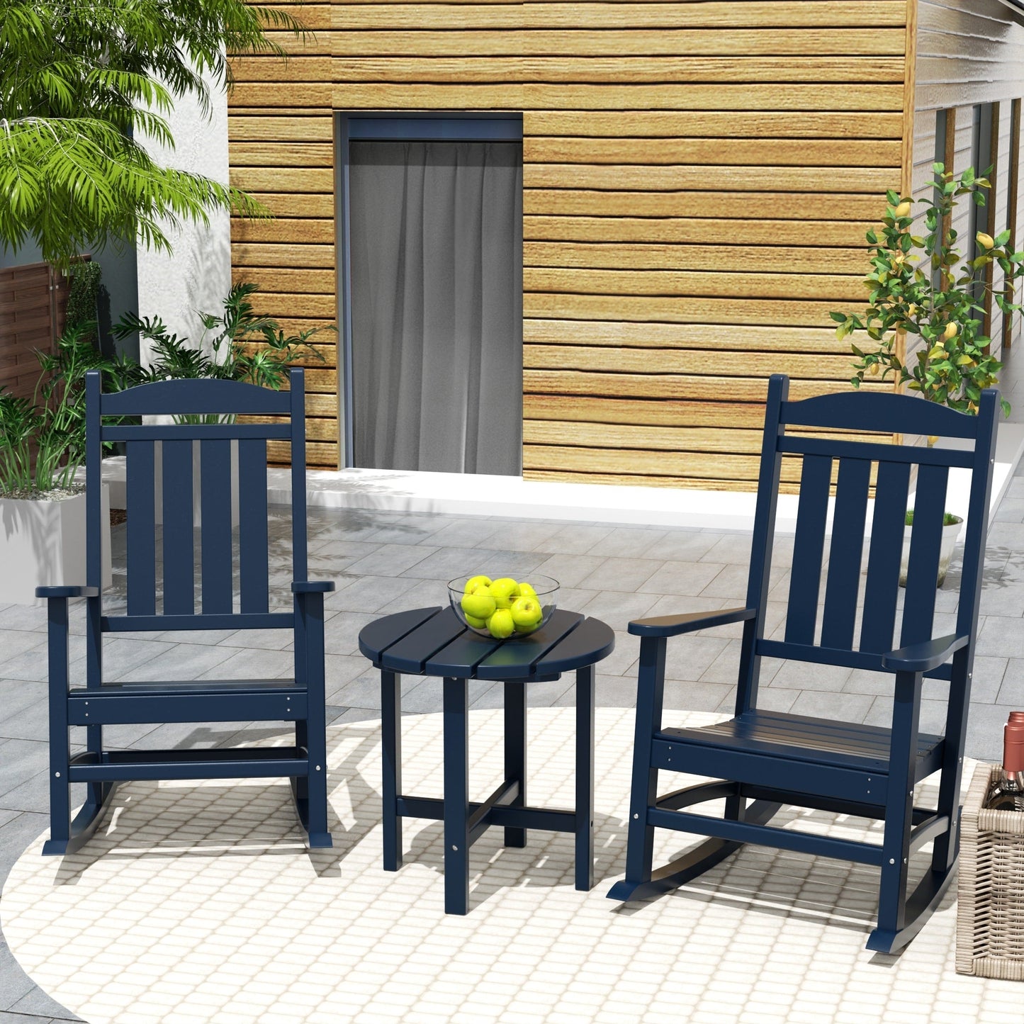 Chaises à bascule d'extérieur Polytrends Laguna en PEHD toutes saisons avec table d'appoint (ensemble de 3 pièces)