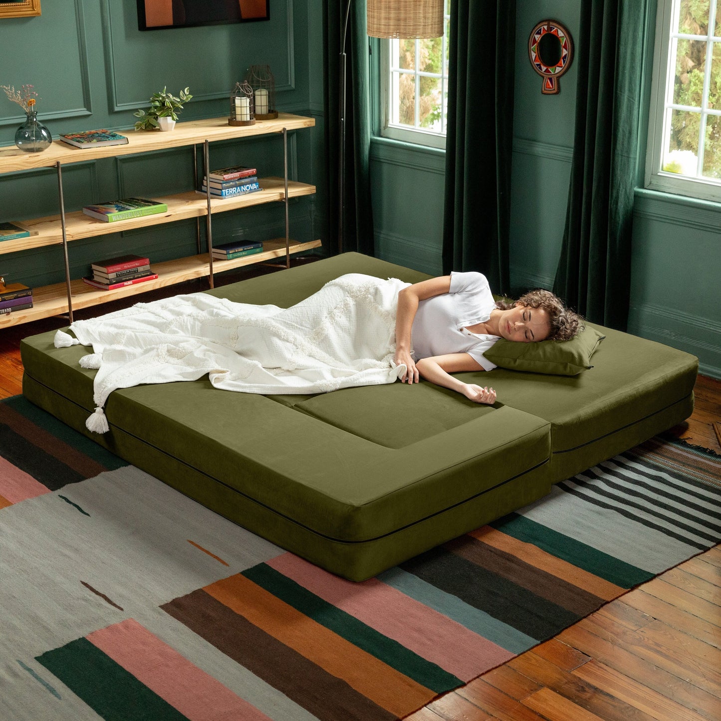 Canapé-lit convertible California King et poufs Porch & Den