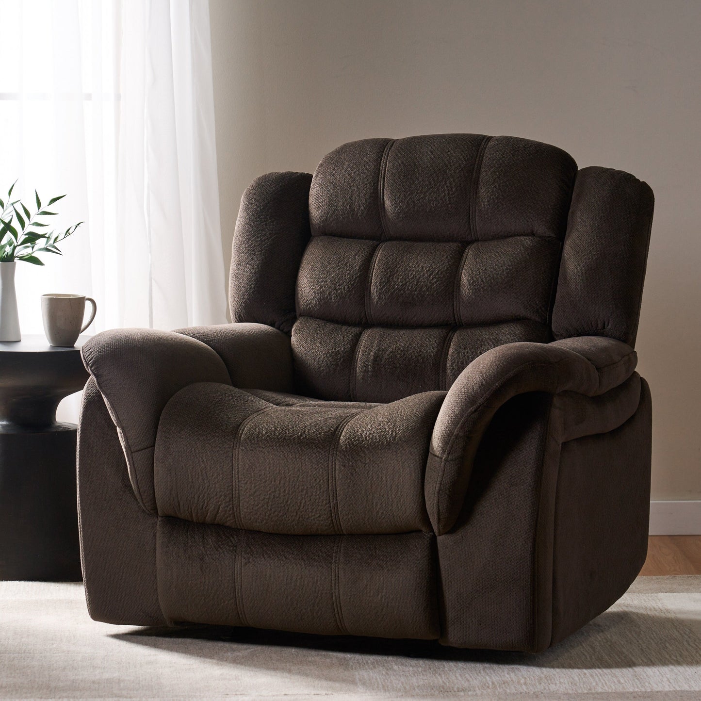 Fauteuil inclinable et planeur Roomfitters au design classique, en tissu peluche marron