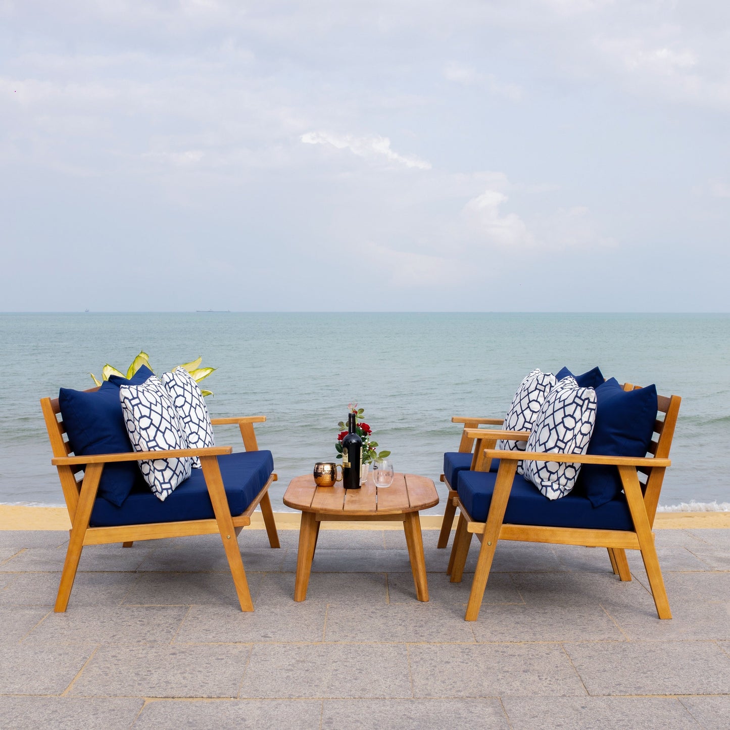 Ensemble de jardin d'extérieur Lupe 4 pièces SAFAVIEH - 49 L x 31 P x 30 H
