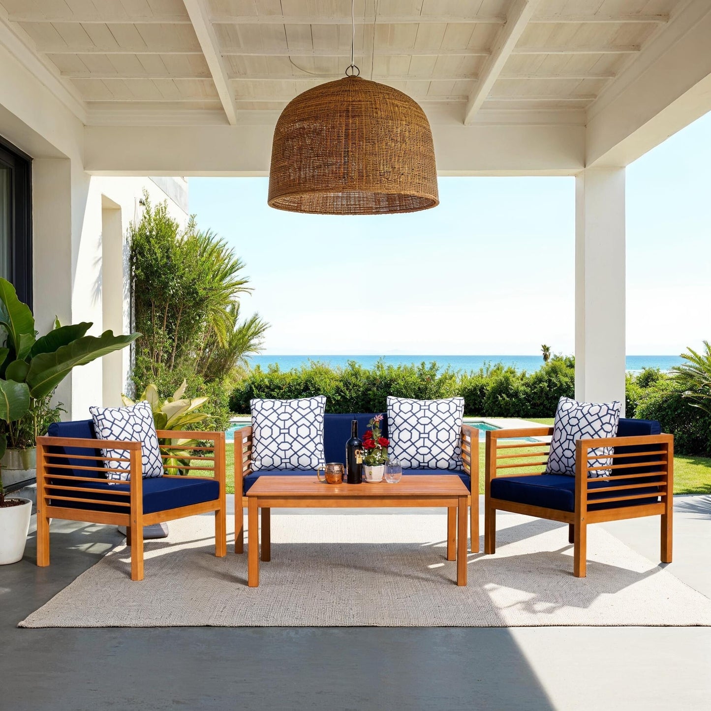 Ensemble de jardin d'extérieur SAFAVIEH Yoselin 4 pièces avec coussin décoratif – 51 L x 26 P x 26 H