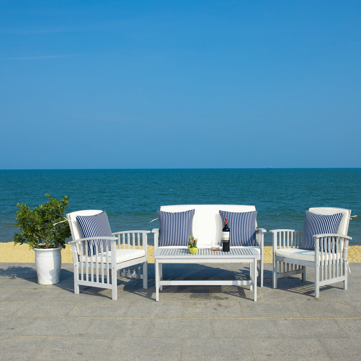 Ensemble de jardin Yuliana 4 pièces SAFAVIEH - 47 L x 33 P x 26 H