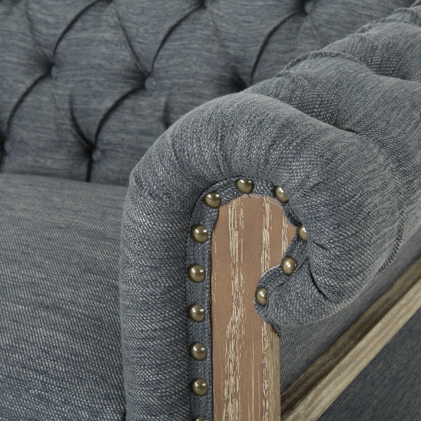 Canapé Chesterfield Saragus avec garniture cloutée par Christopher Knight Home - 85,50 L x 33,25 l x 28,50 H