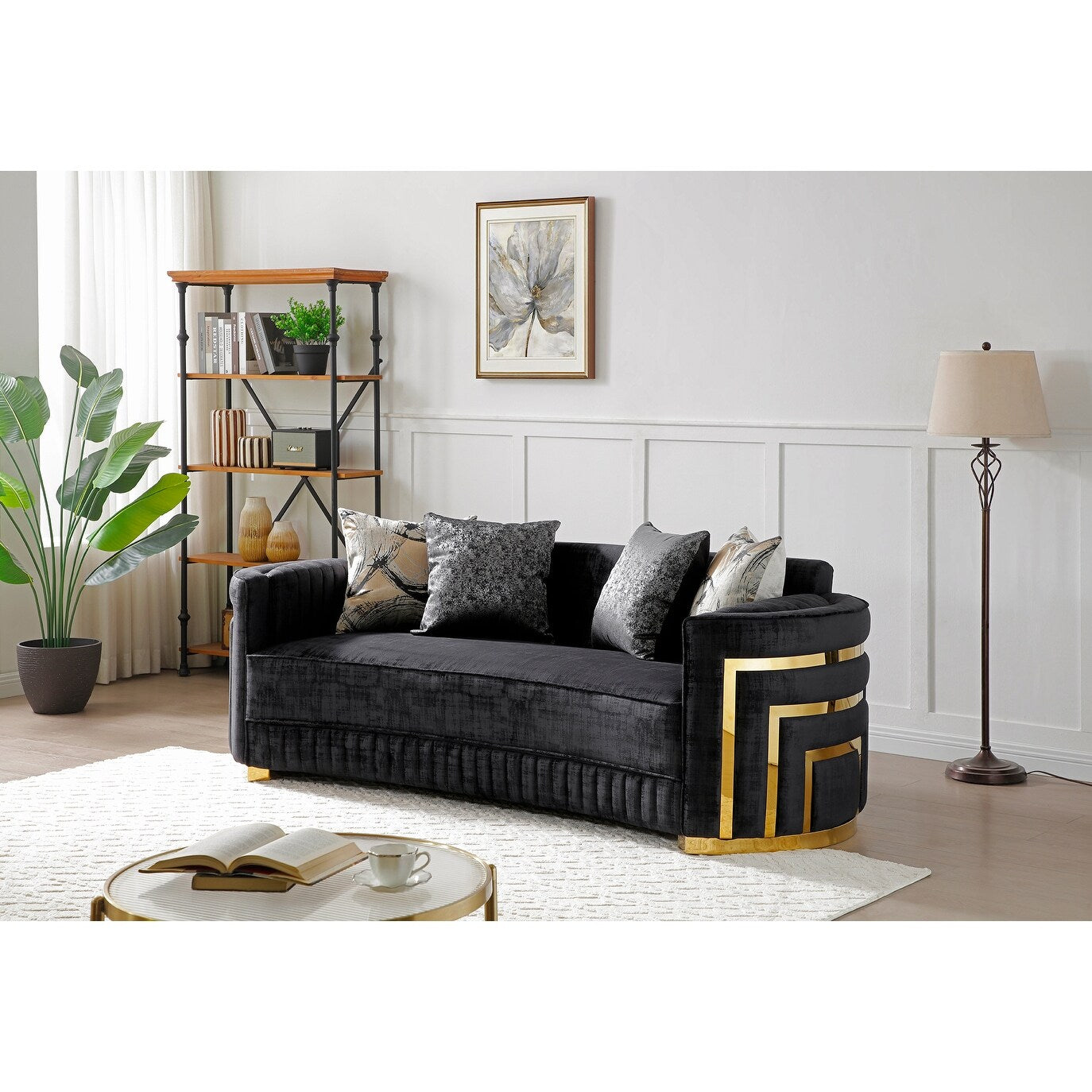 Canapé droit Soledad 91 po en polyester noir avec accoudoirs coussinés