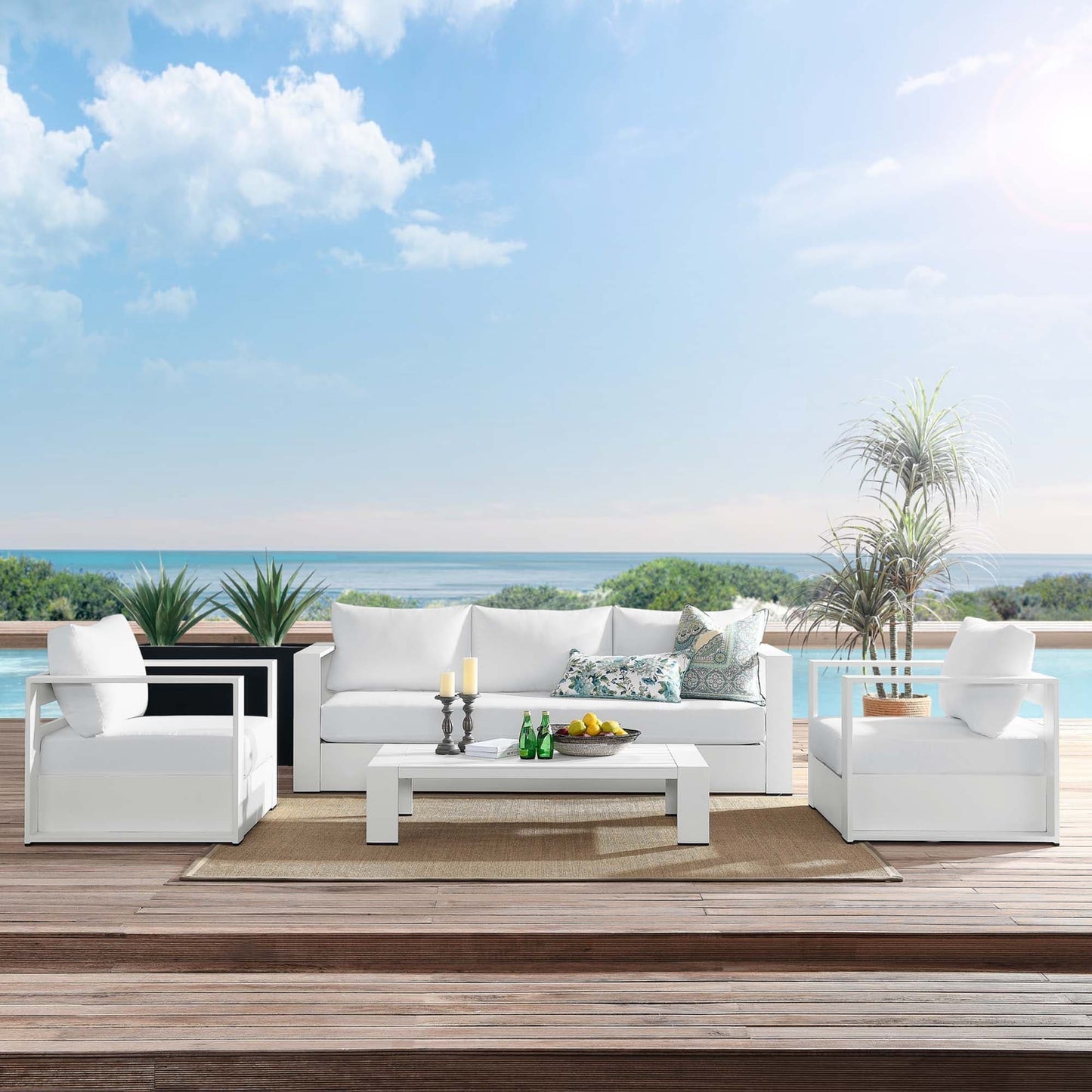 Ensemble de conversation d'extérieur Tahoe en aluminium 4 pièces avec table basse
