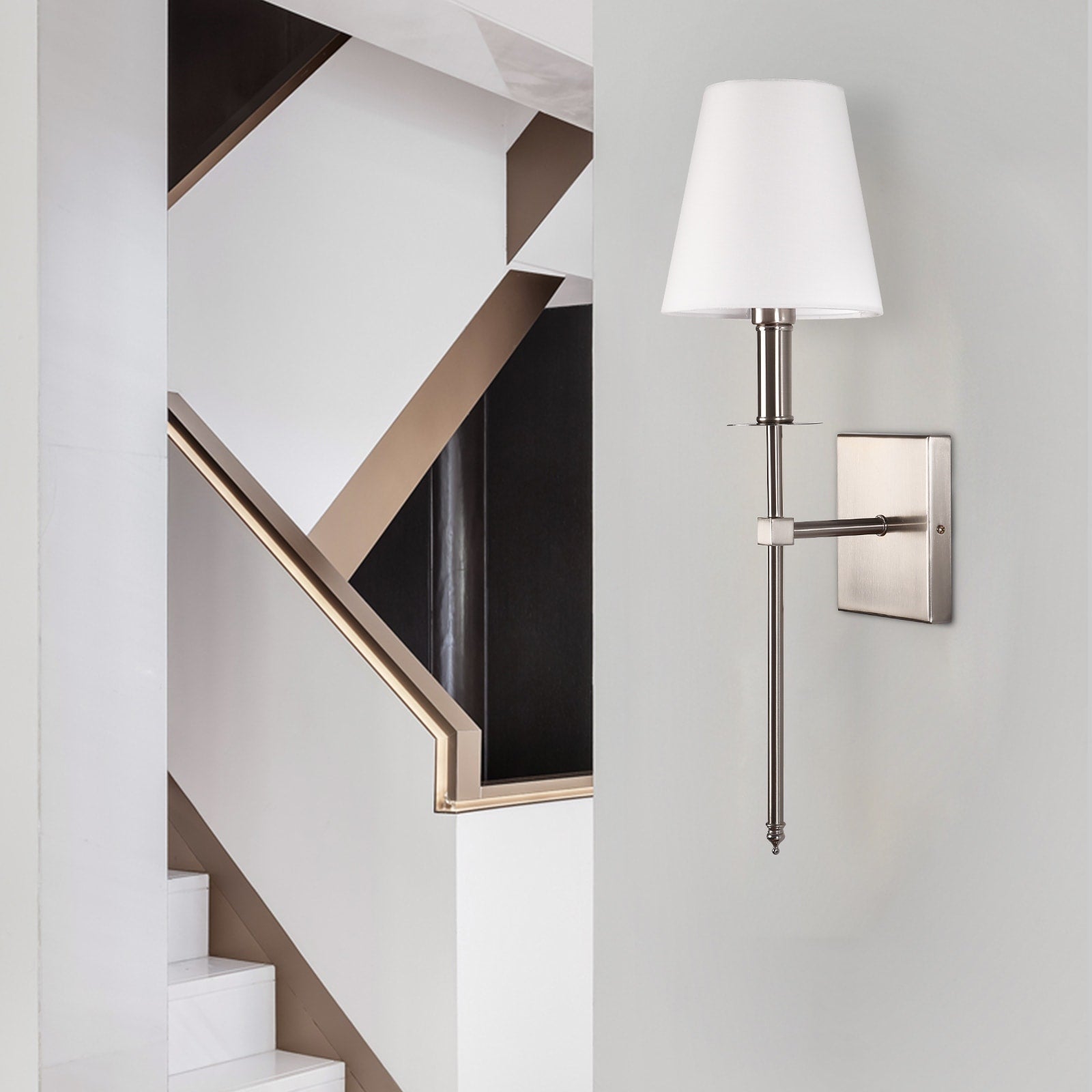 Applique murale à 1 lumière avec abat-jour en tissu blanc