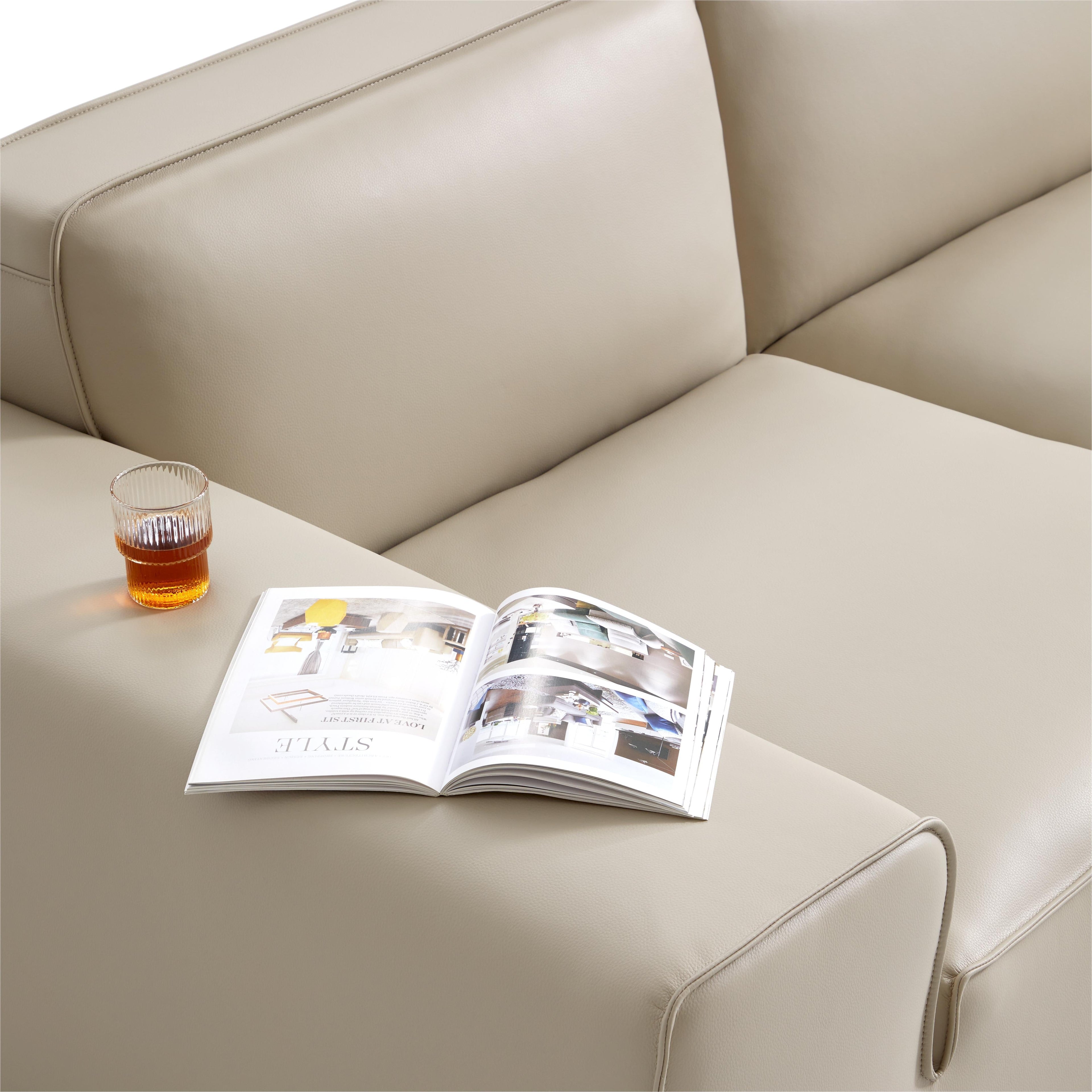 Domus Modular Black Leather U-Shaped Sectional