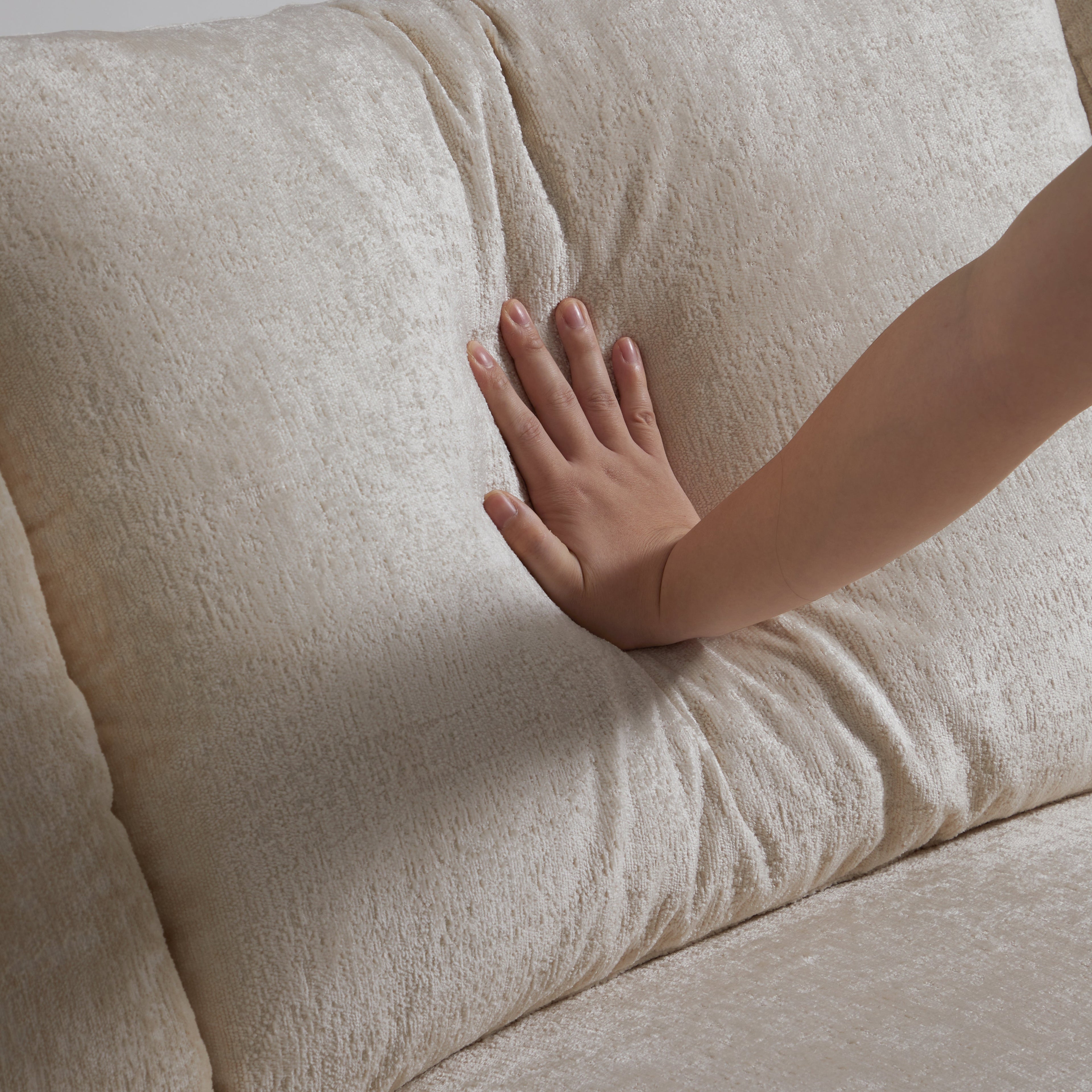 Le fauteuil beige Impératrice