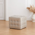 Pouf cube capitonné en cuir Monarch