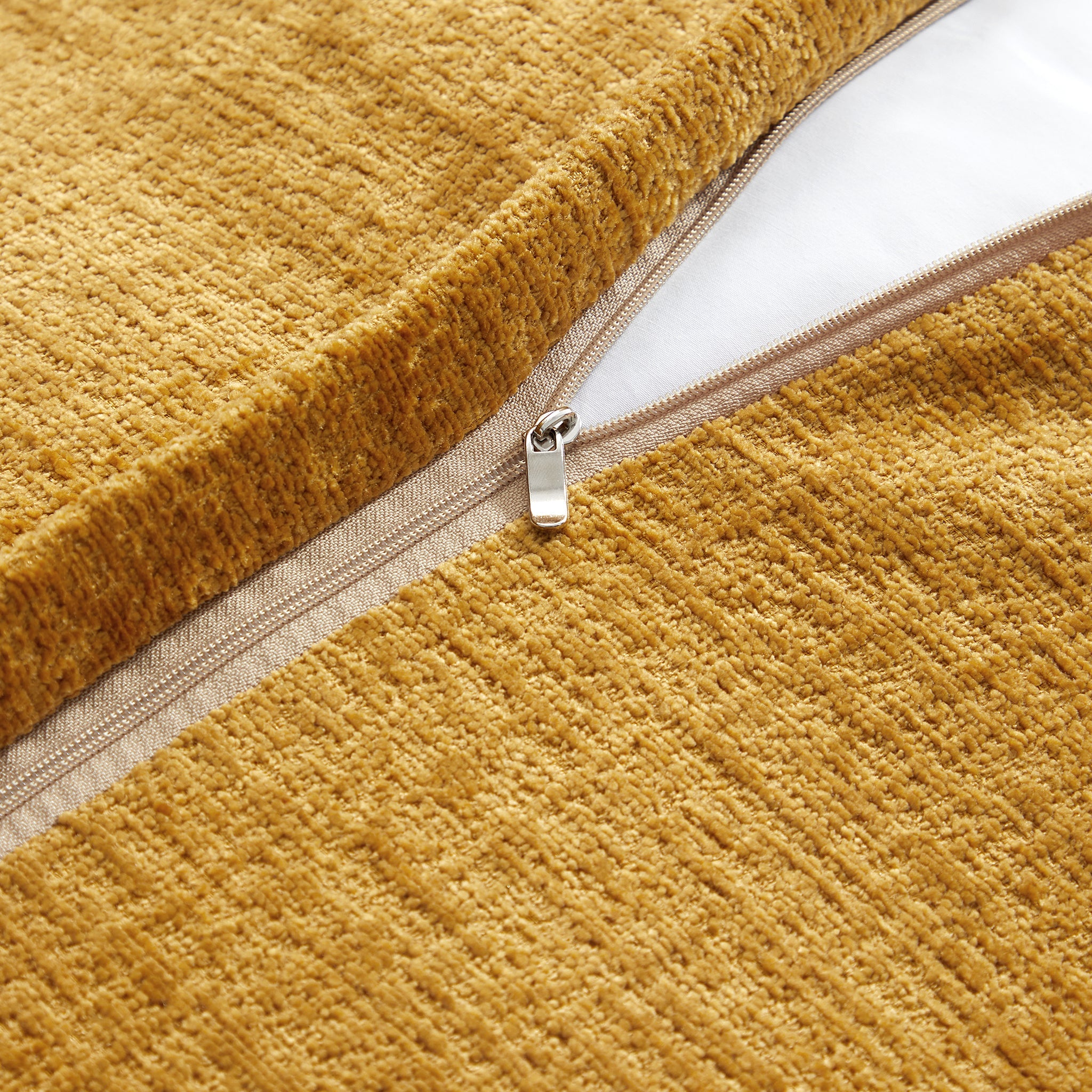 Le canapé jaune de l'Impératrice