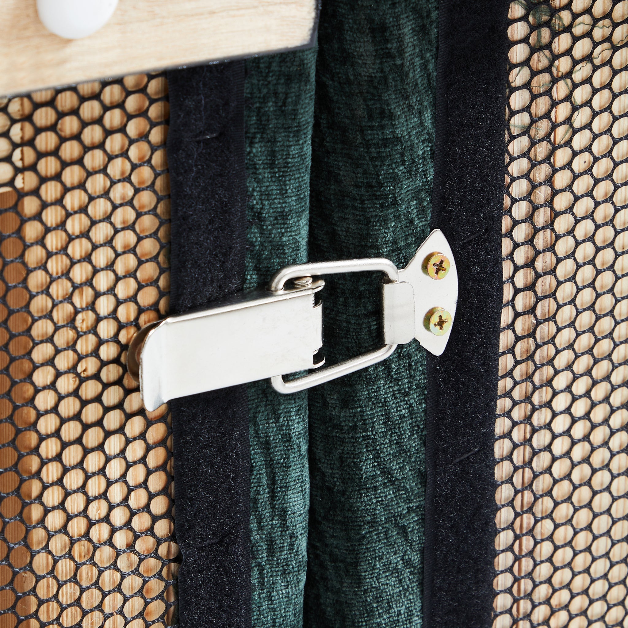 Le canapé d'angle en U vert impératrice