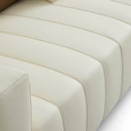 Canapé sectionnel en cuir en forme de L avec table basse