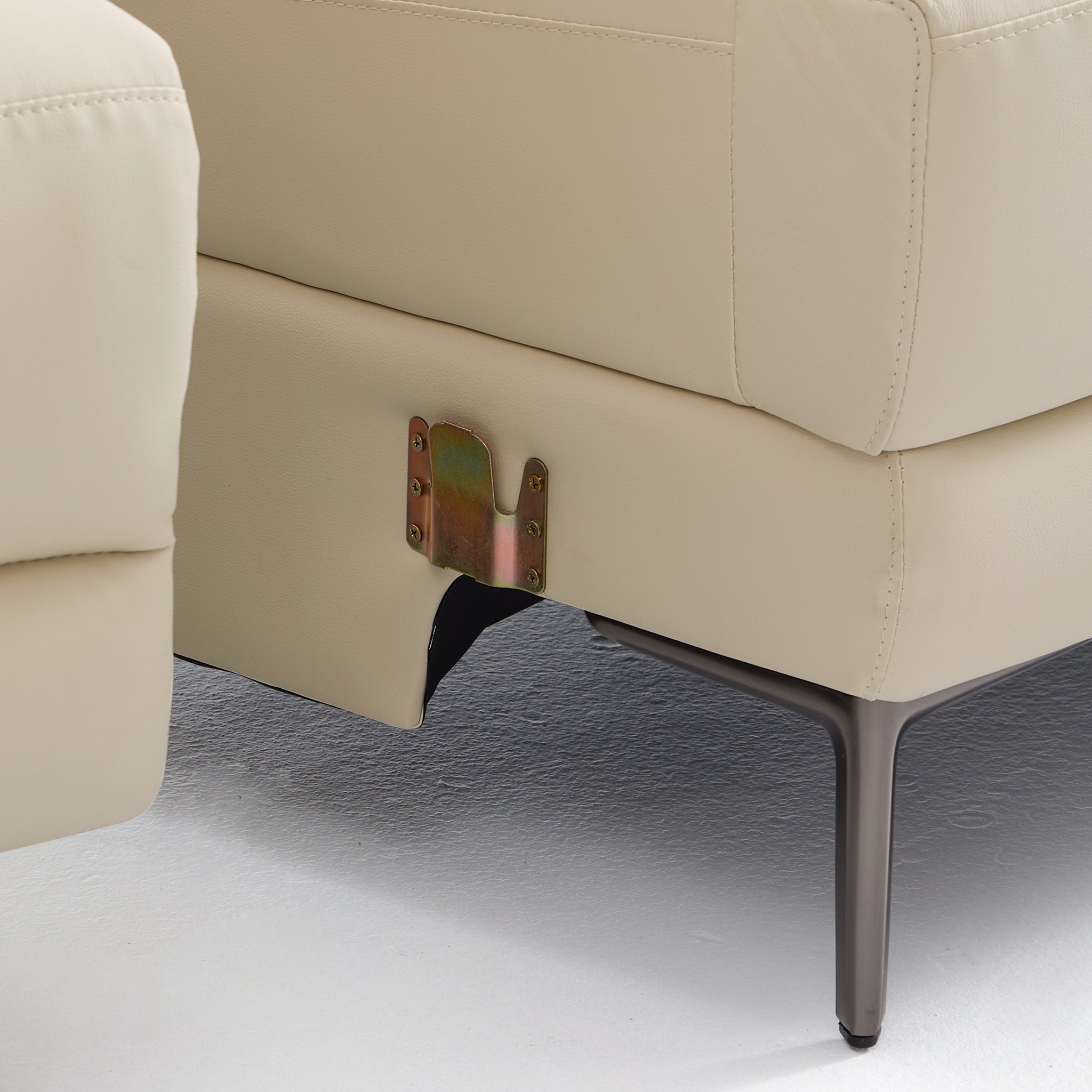 Canapé-lit inclinable électrique en cuir beige Louis