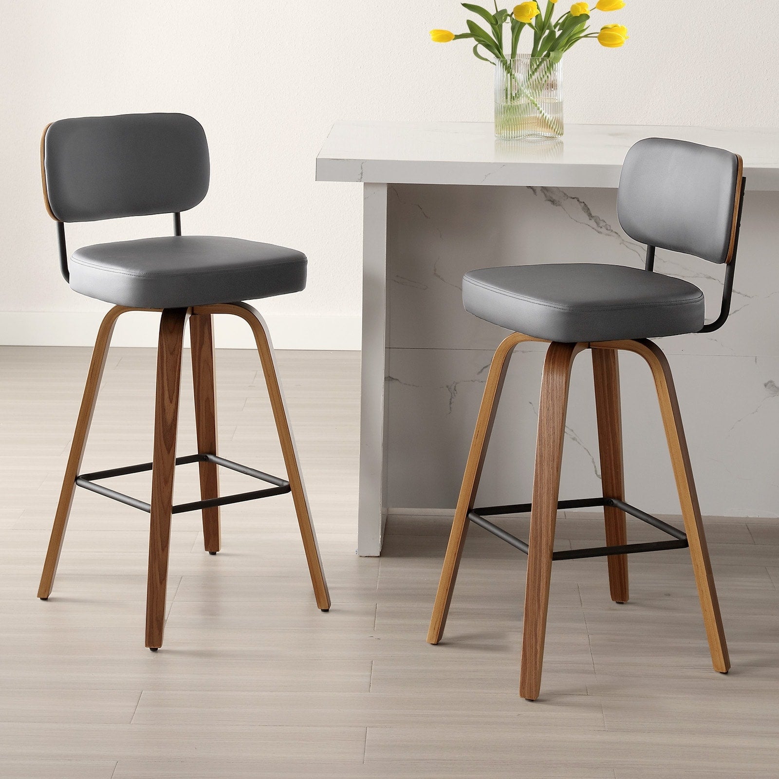 Tabourets de bar pivotants 26/29 avec pieds en bois courbé