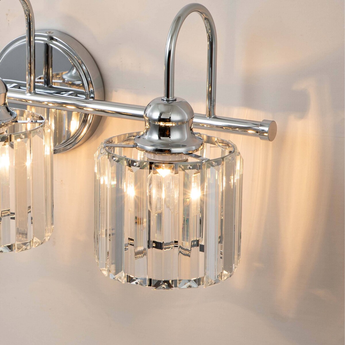 Applique murale linéaire moderne à 3 ou 4 lumières en cristal à intensité variable pour salle de bain