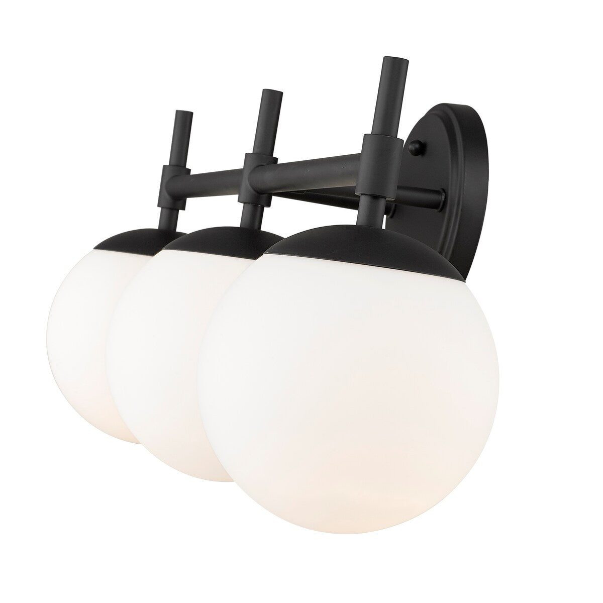 Luminaire de salle de bain à 3 lampes 929 Lighting, disponible en plusieurs finitions et avec abat-jour en verre opale