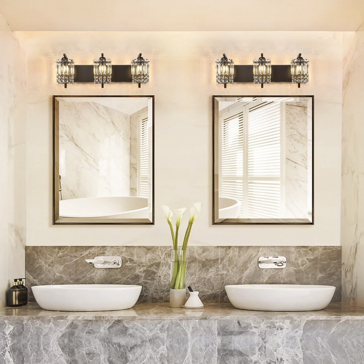 Applique murale en cristal à 3 lumières pour salle de bain, style glamour et moderne, pour miroir