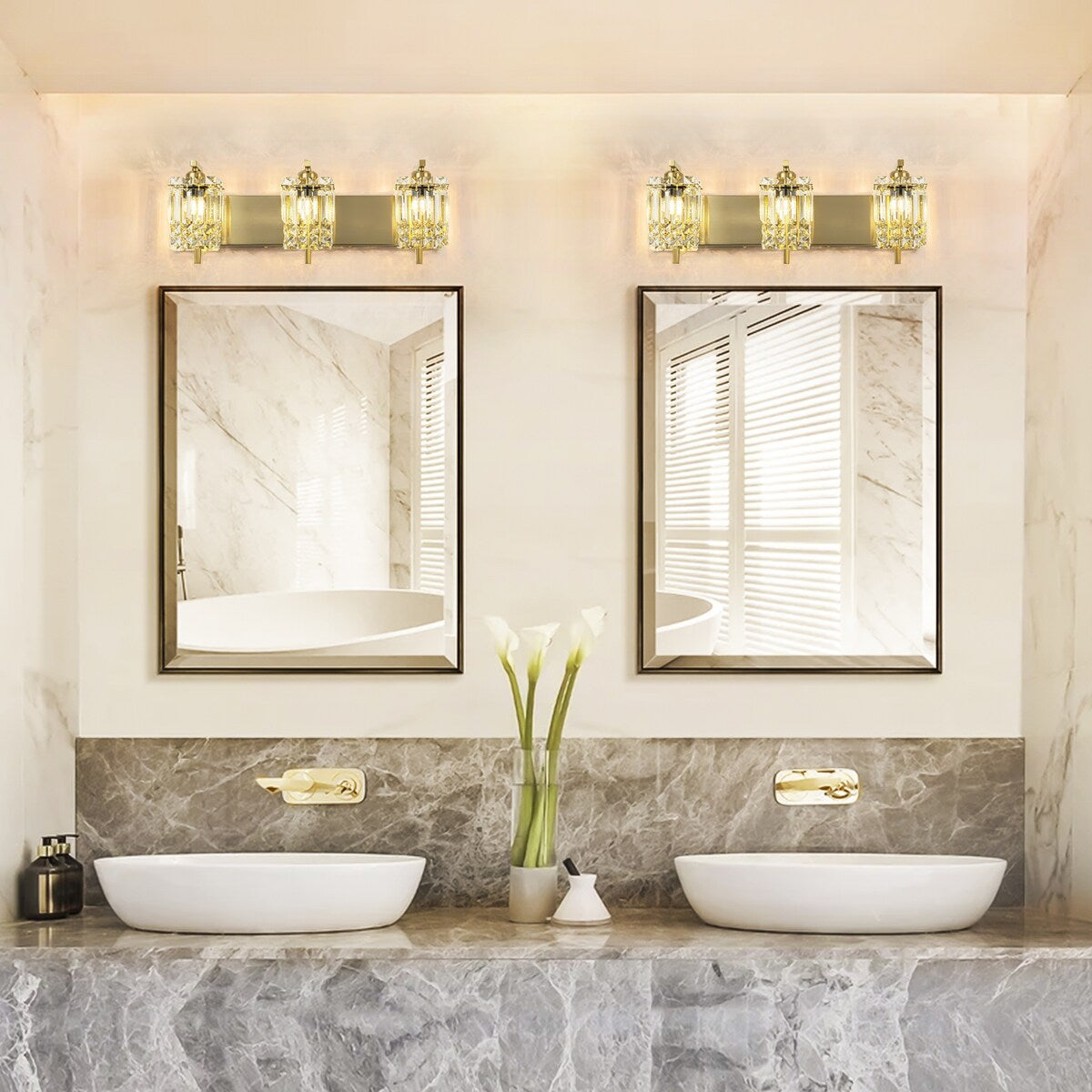 Applique murale en cristal à 3 lumières pour salle de bain, style glamour et moderne, pour miroir
