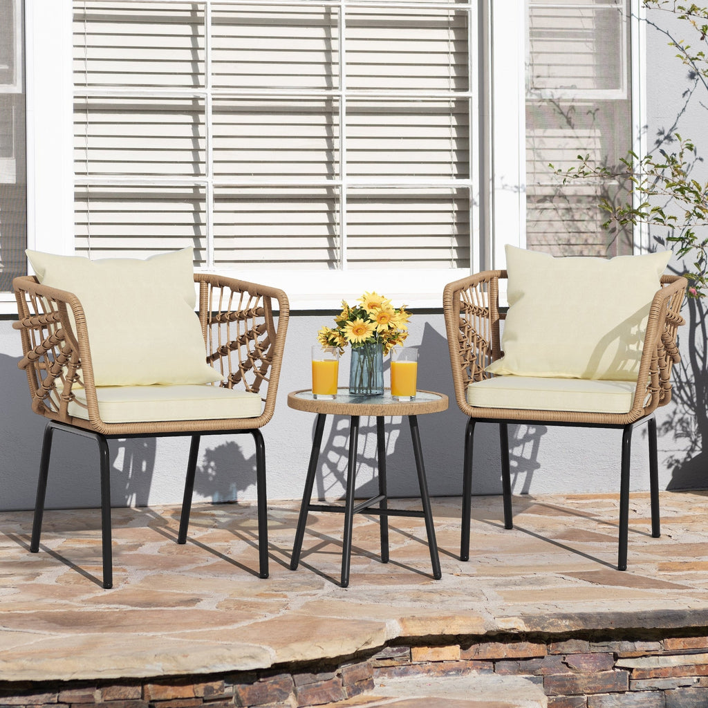Ensemble bistrot rembourré 3 pièces Moasis avec chaises en osier et table d'appoint