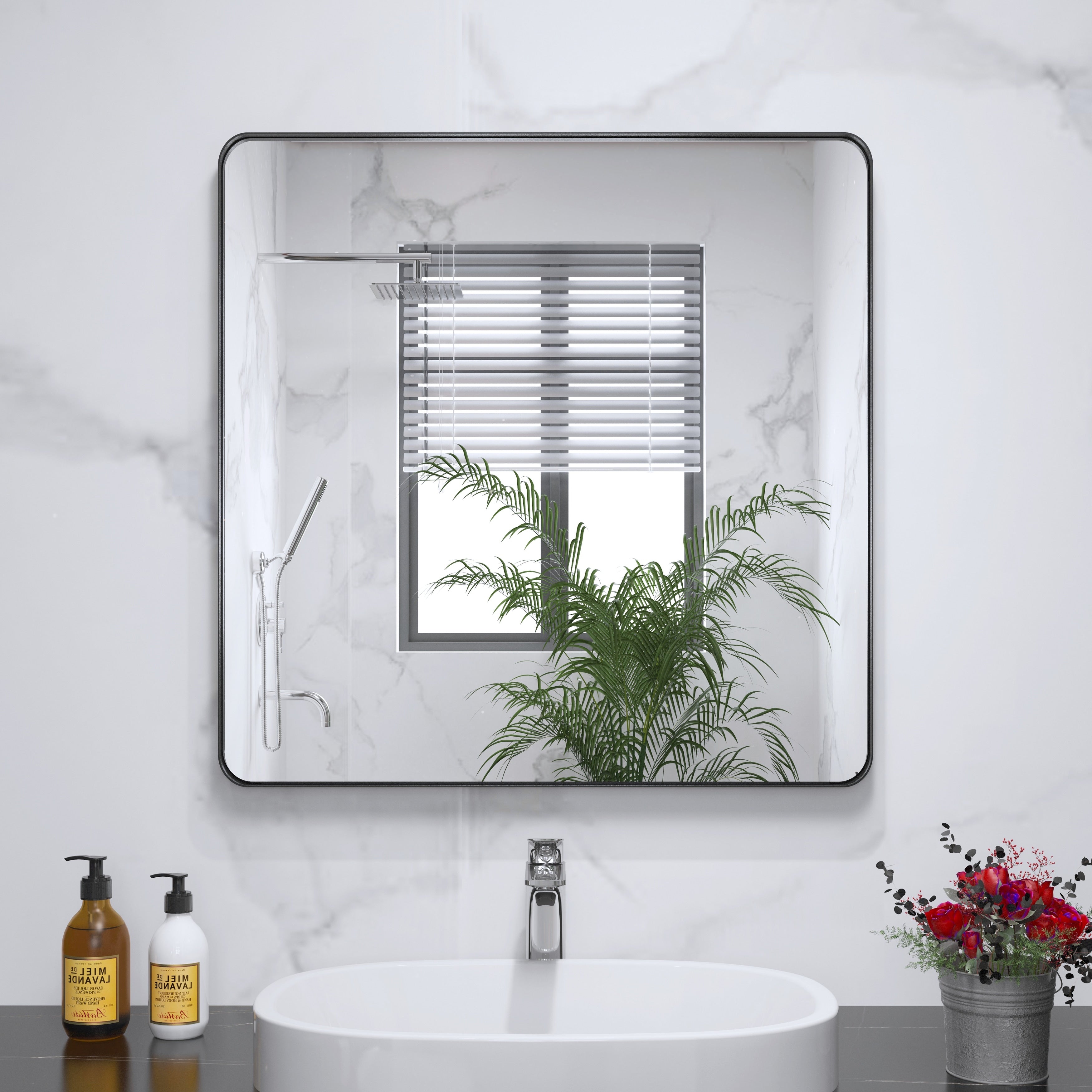 Miroir de salle de bain mural encadré