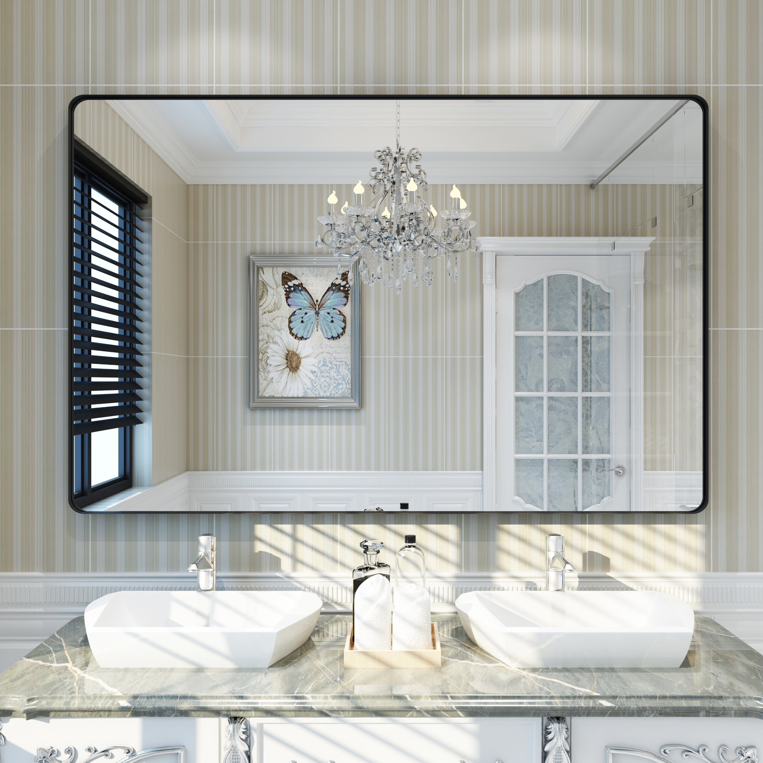 Miroir de salle de bain mural encadré