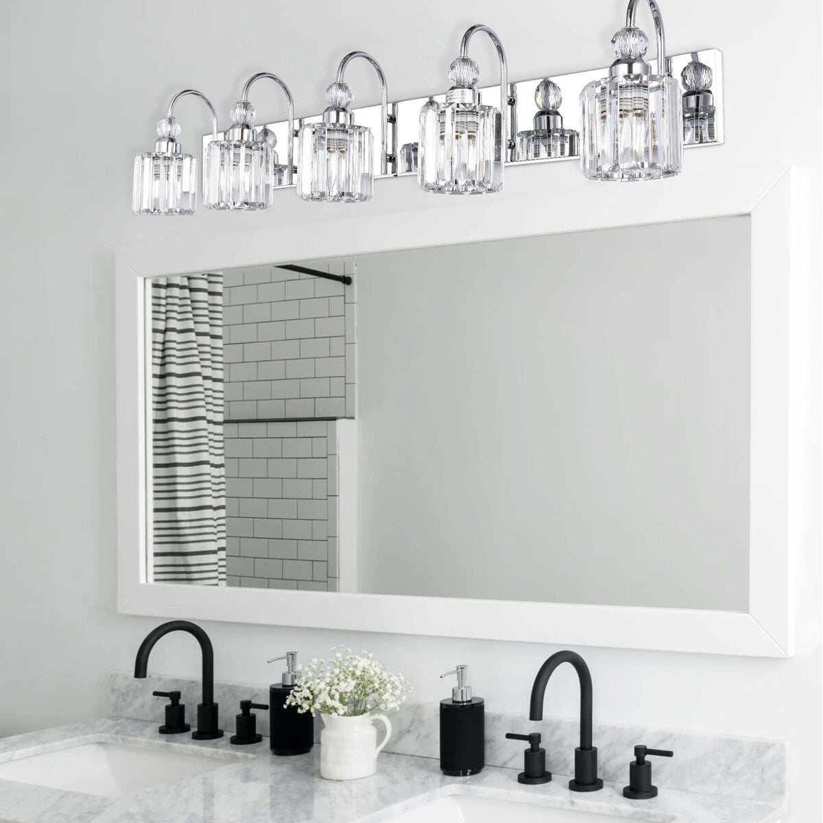 Applique murale moderne en cristal chromé/noir/doré pour salle de bain, éclairage de vanité