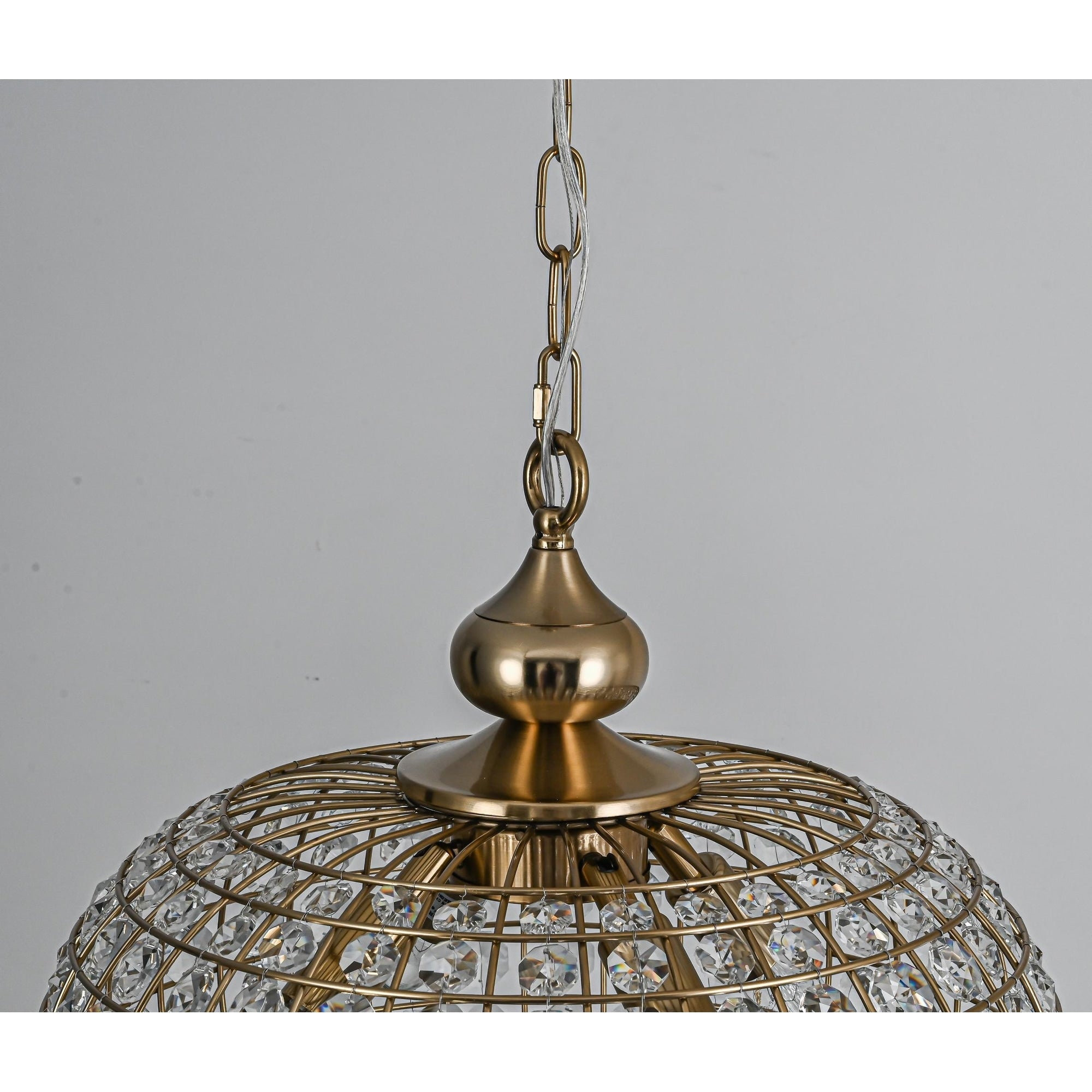 Lustre rétro français à 4 ou 5 lumières en laiton antique avec globe en cristal et suspension pour îlot de cuisine