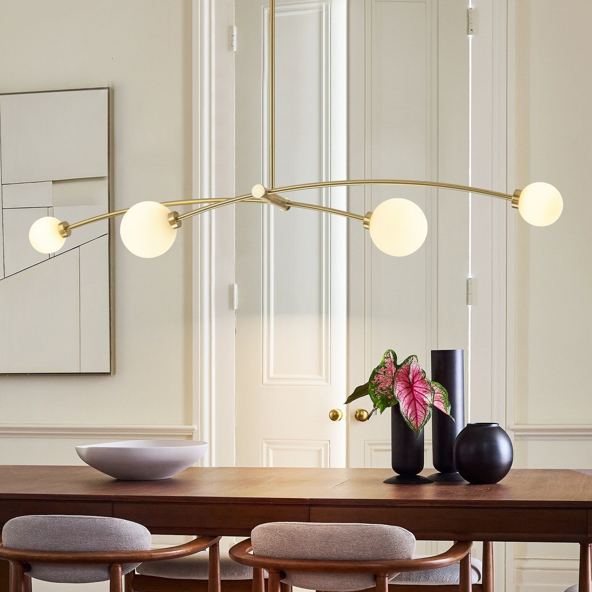 Suspension Sputnik linéaire simple et moderne à 4 lumières, couleur or, pour îlot de cuisine ou salle à manger – 130 cm (l) x 28 cm (p) x 15 cm (h).
