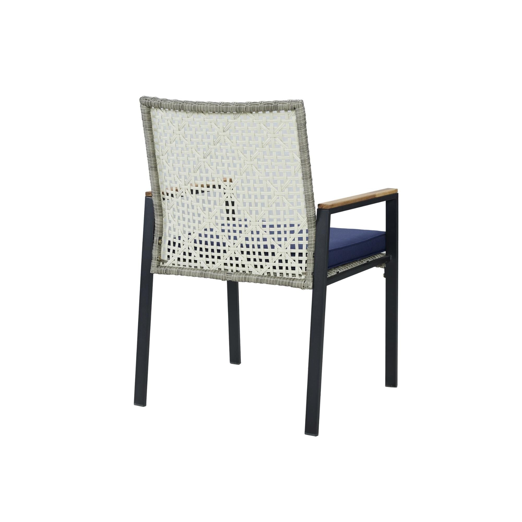 Ensemble de salle à manger d'extérieur en rotin 5 pièces avec chaises empilables, plateau de table en bois d'acacia de 35 po avec trou pour parasol