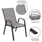 Ensemble de salle à manger de patio 5 pièces : table en verre, 4 chaises empilables flexibles