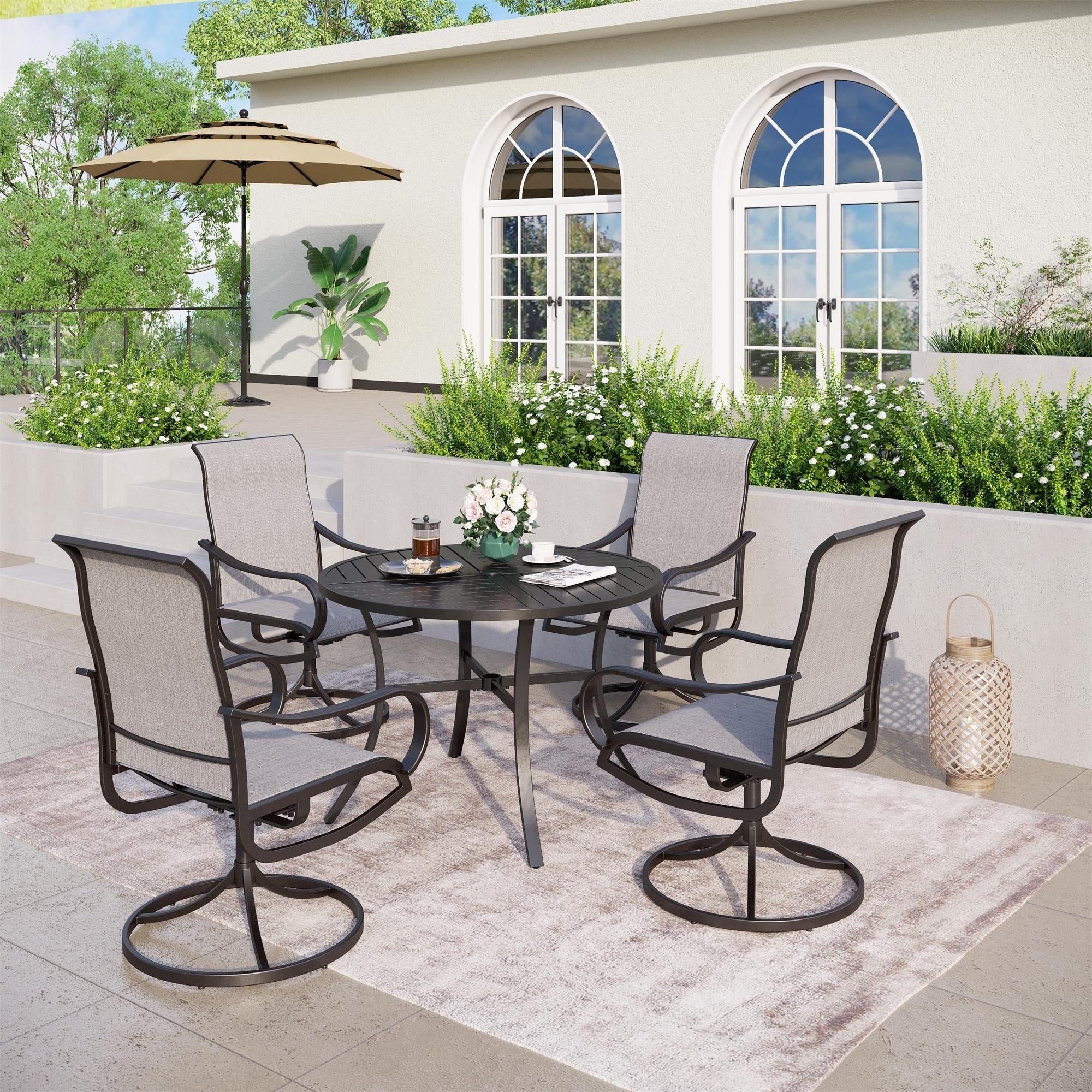 Ensemble de salle à manger de patio 5 pièces MAISON ARTS comprenant 4 chaises pivotantes en toile et 1 table à manger ronde avec revêtement électronique et trou pour parasol