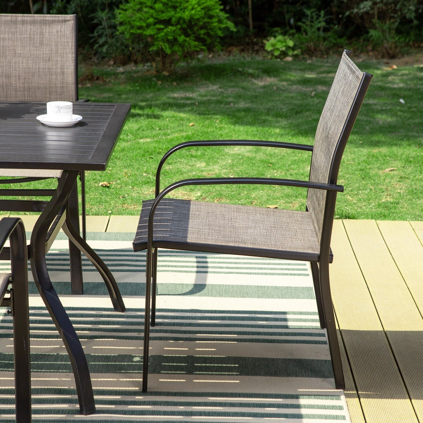 Ensemble de salle à manger de patio 5 pièces MAISON ARTS, table carrée en métal de 94 cm et 4 chaises en textilène
