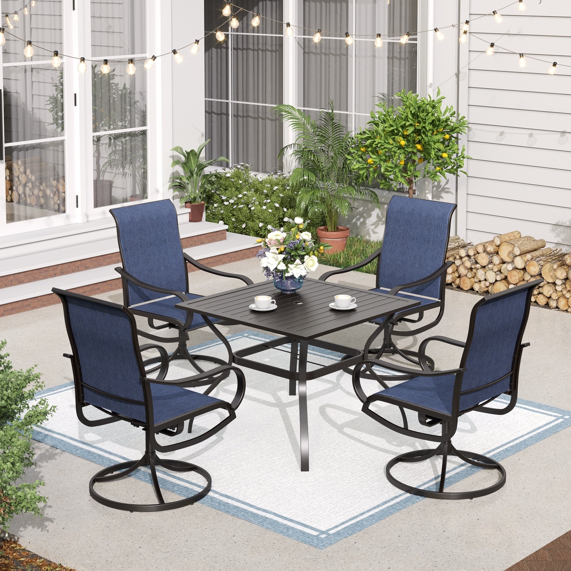 Ensemble de salle à manger de patio 5 pièces MAISON ARTS, 4 chaises pivotantes en toile et une table carrée en métal de 37 po avec trou pour parasol de 1,57 po