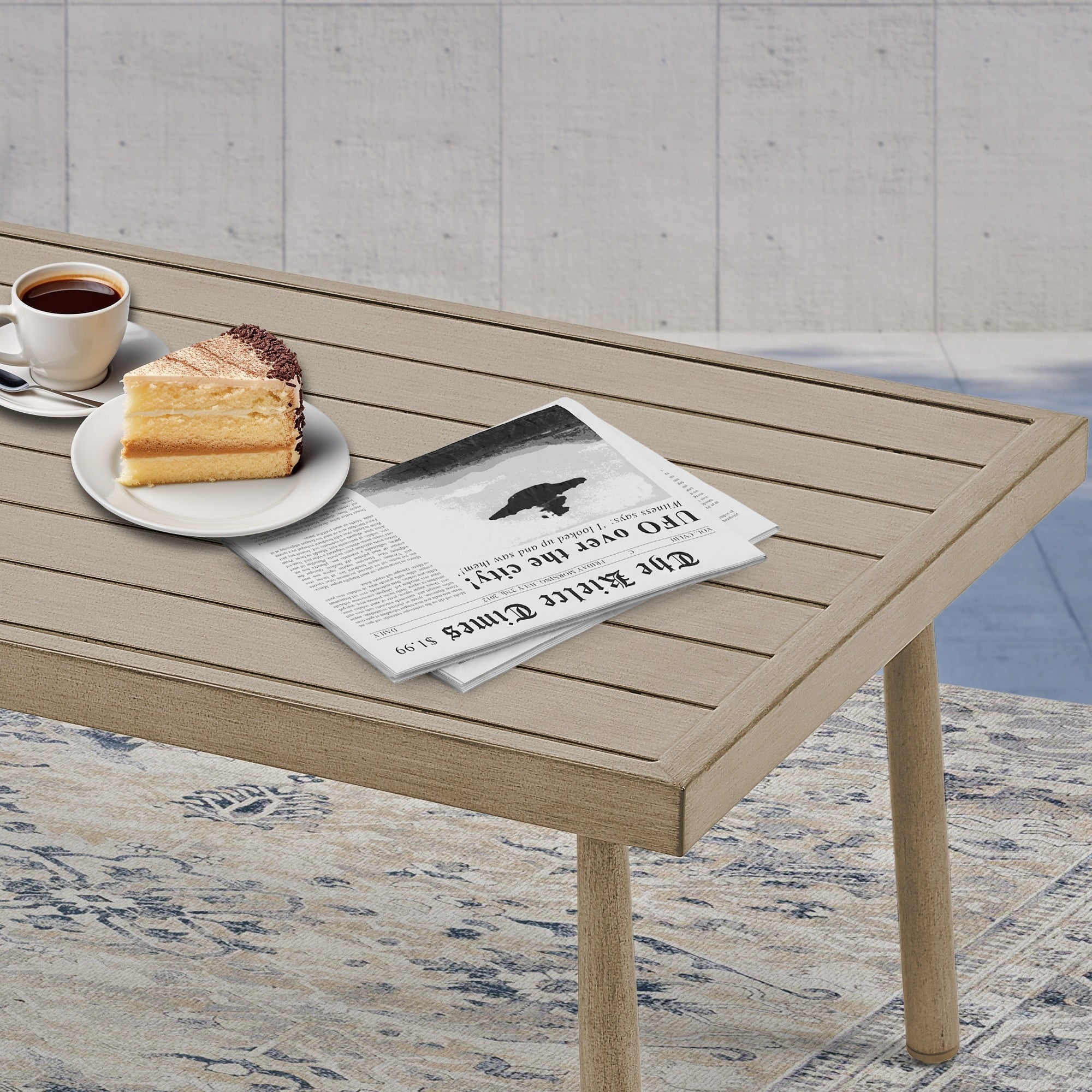 Ensemble de salon de jardin en aluminium pour 6 personnes avec 2 chaises pivotantes, un canapé d'extérieur 3 places et une table basse