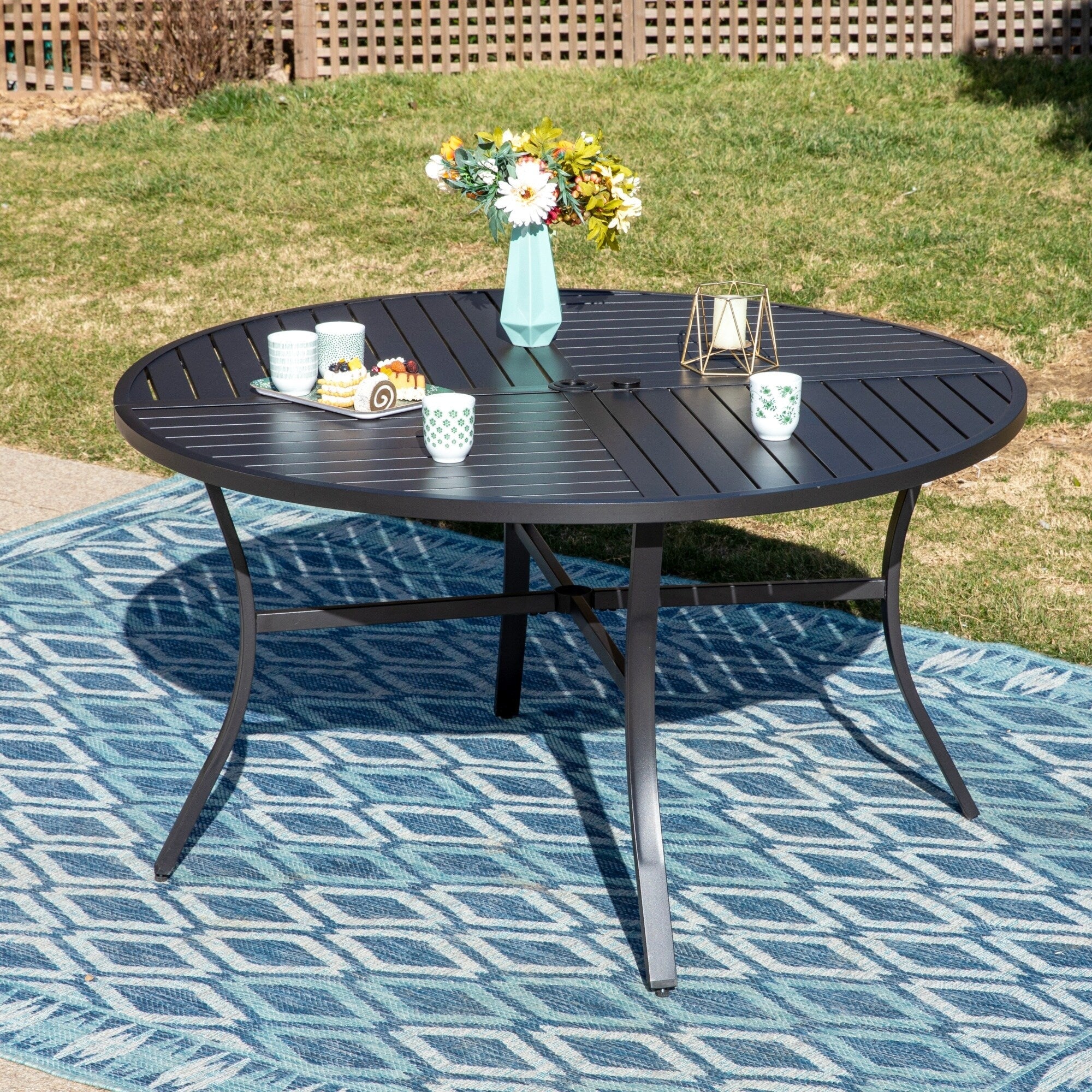Ensemble de salle à manger de patio 7 pièces MAISON ARTS, grande table à manger ronde avec trou pour parasol et chaises à bascule en textilène à ressorts en C
