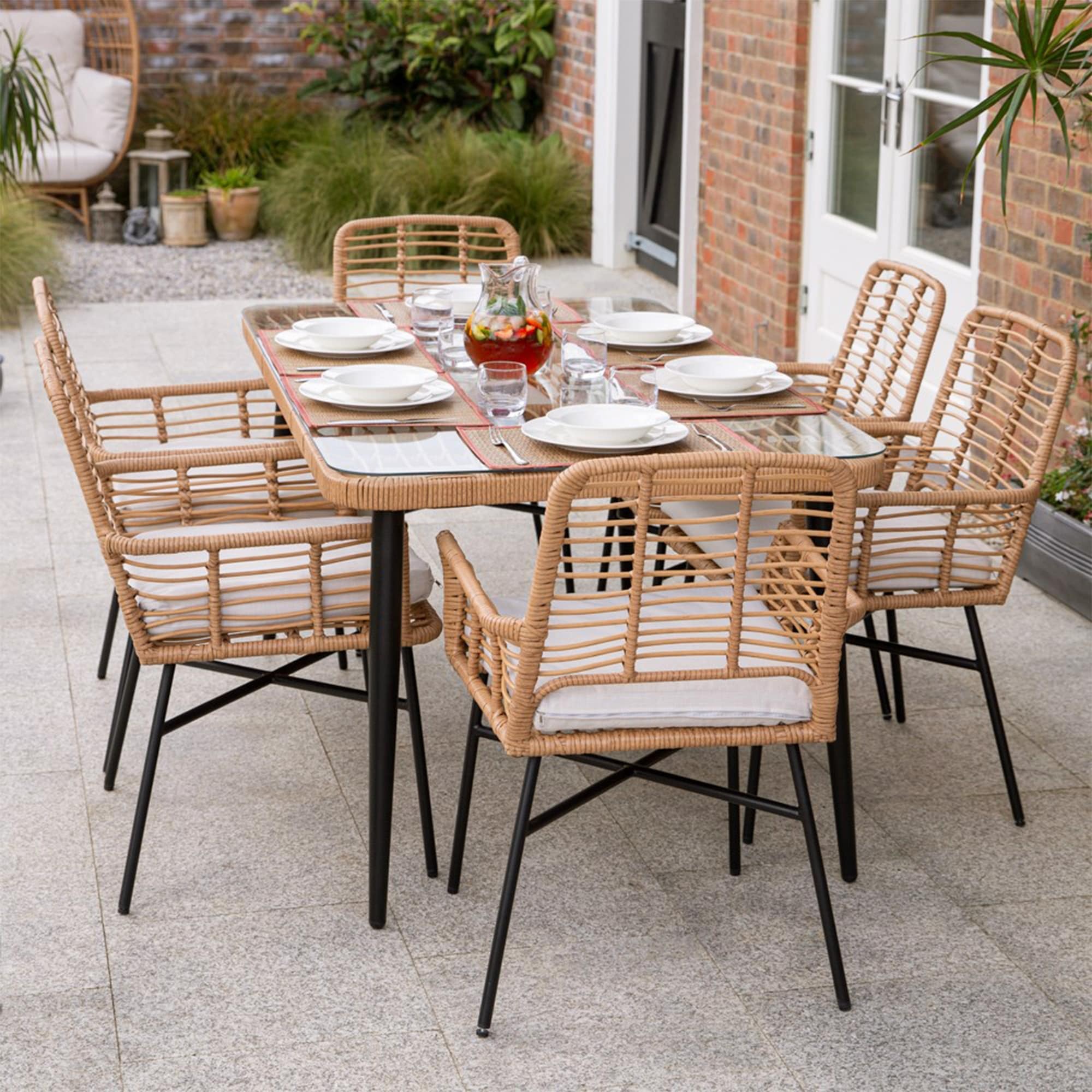 Ensemble de salle à manger de patio 7 pièces, table à manger d'extérieur en osier avec coussins amovibles pour pelouse, jardin et arrière-cour